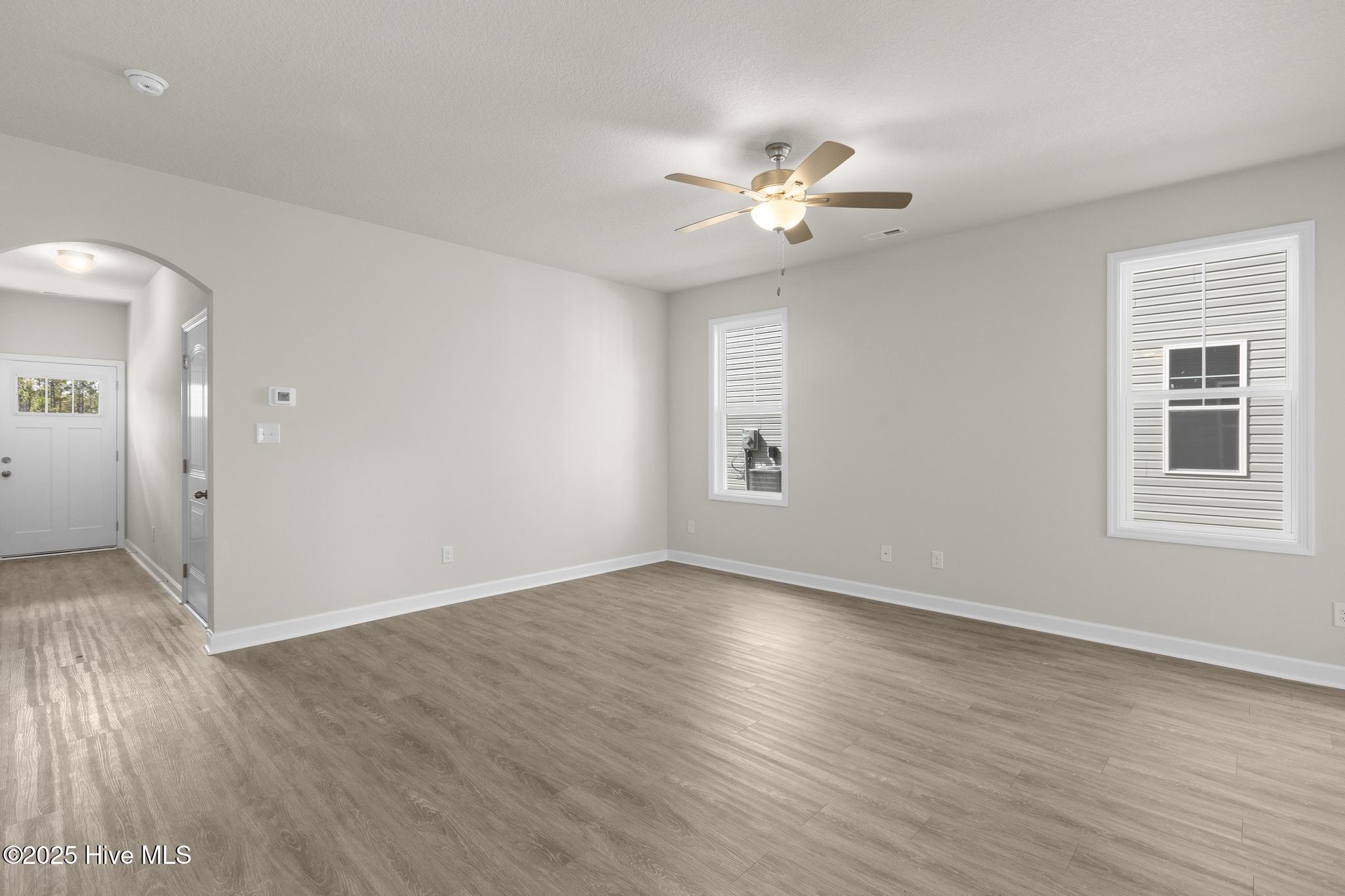 2033 Folkstone Woods Lane Property Photo 14