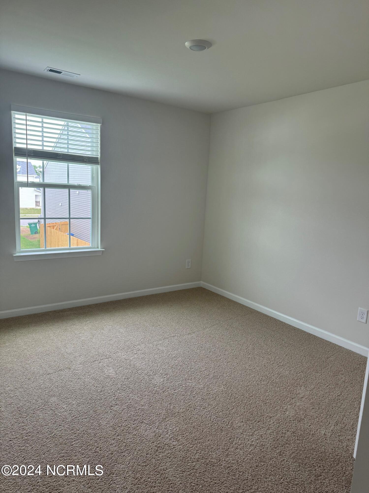 2225 Montalvan Drive Property Photo 8