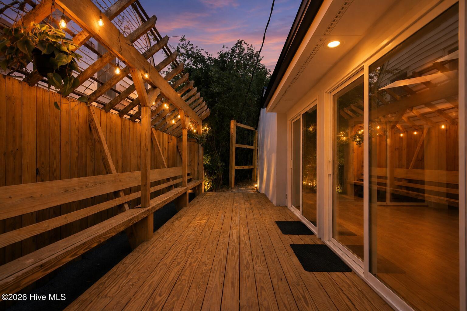 2208 Carlton Avenue Property Photo 7