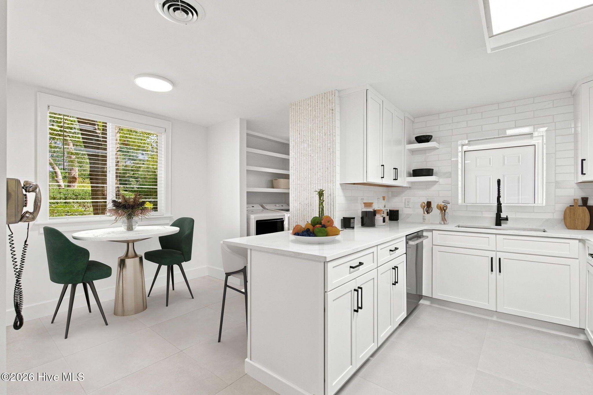 2208 Carlton Avenue Property Photo 10