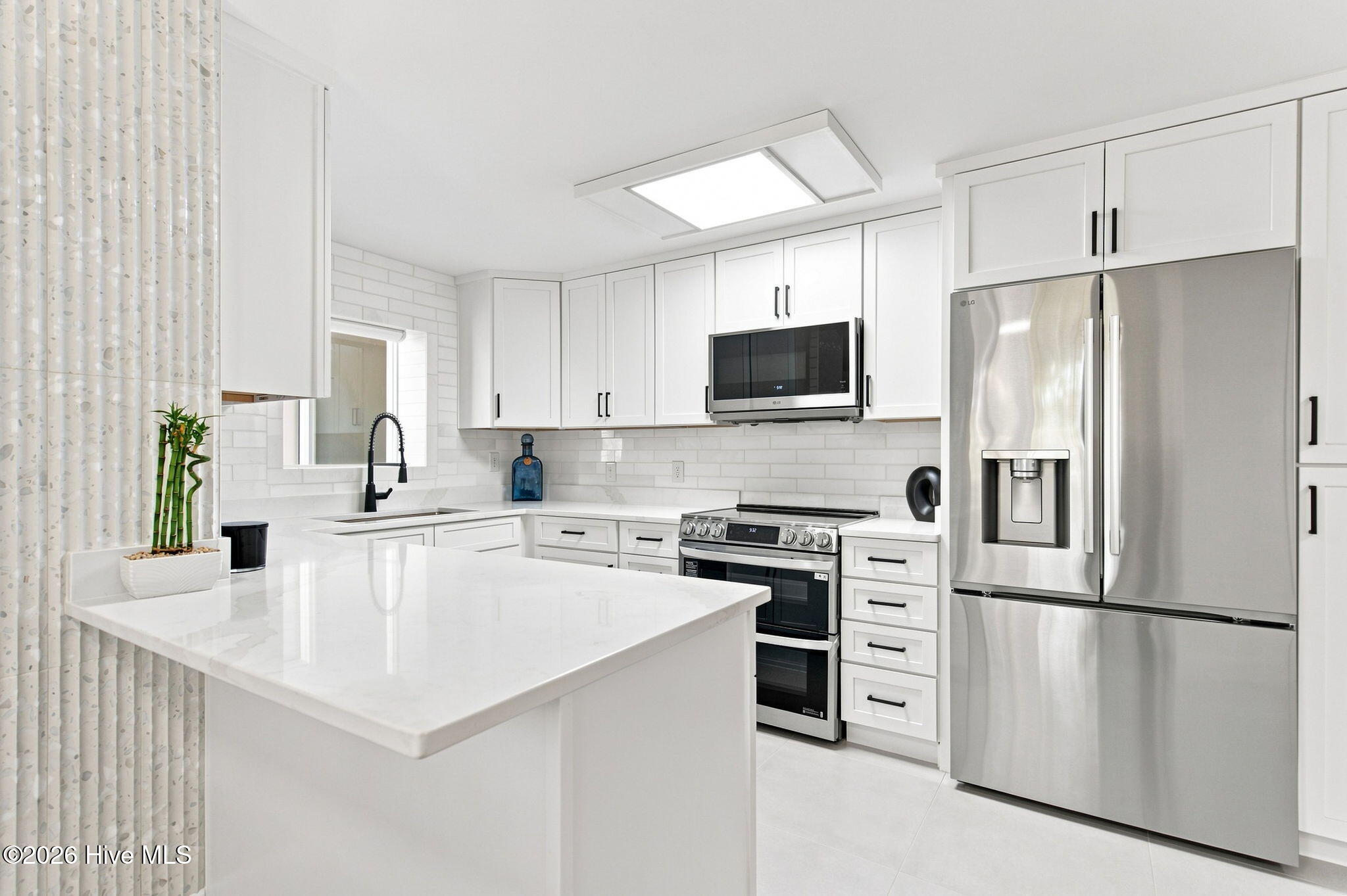 2208 Carlton Avenue Property Photo 12