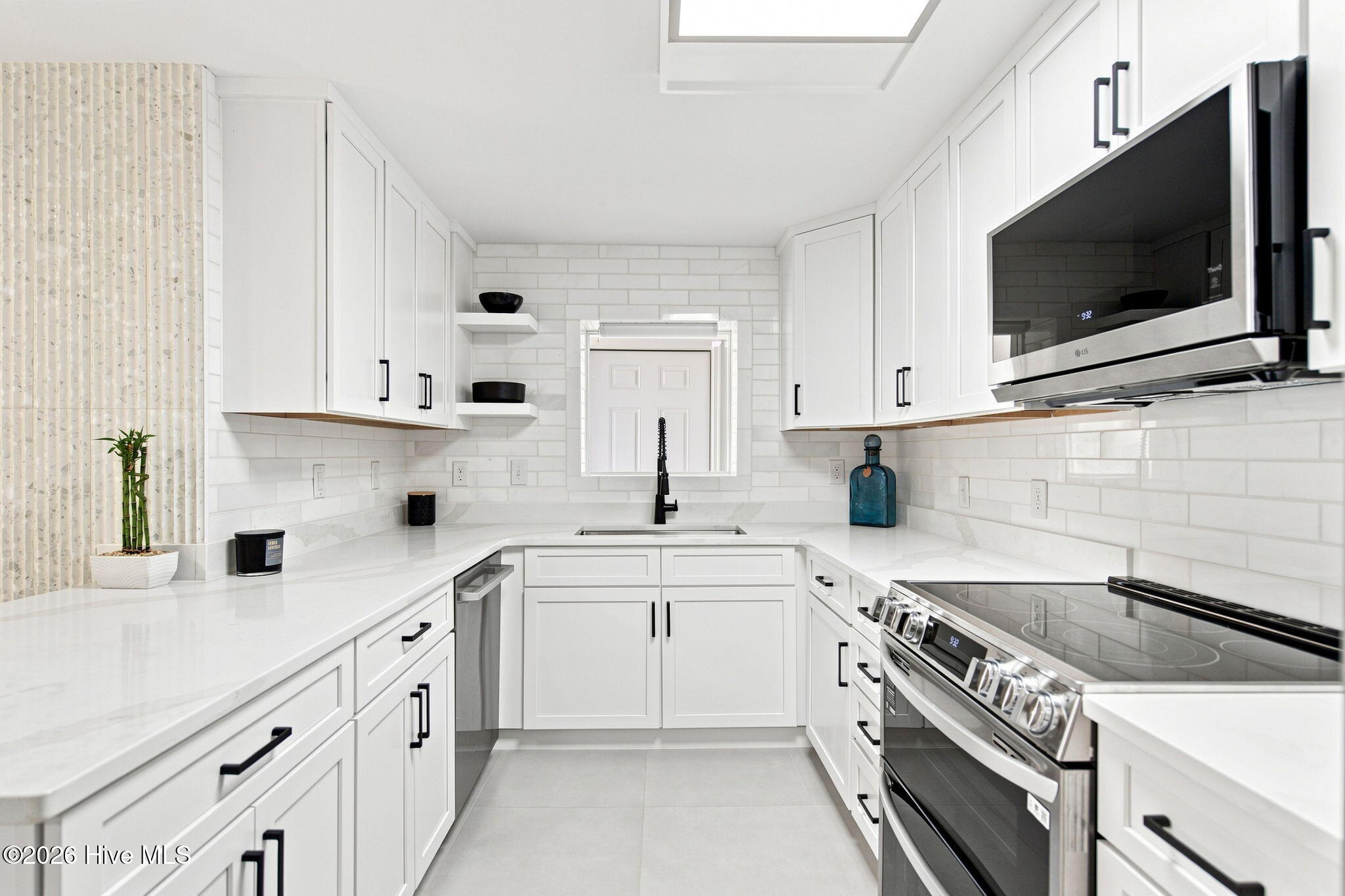 2208 Carlton Avenue Property Photo 14