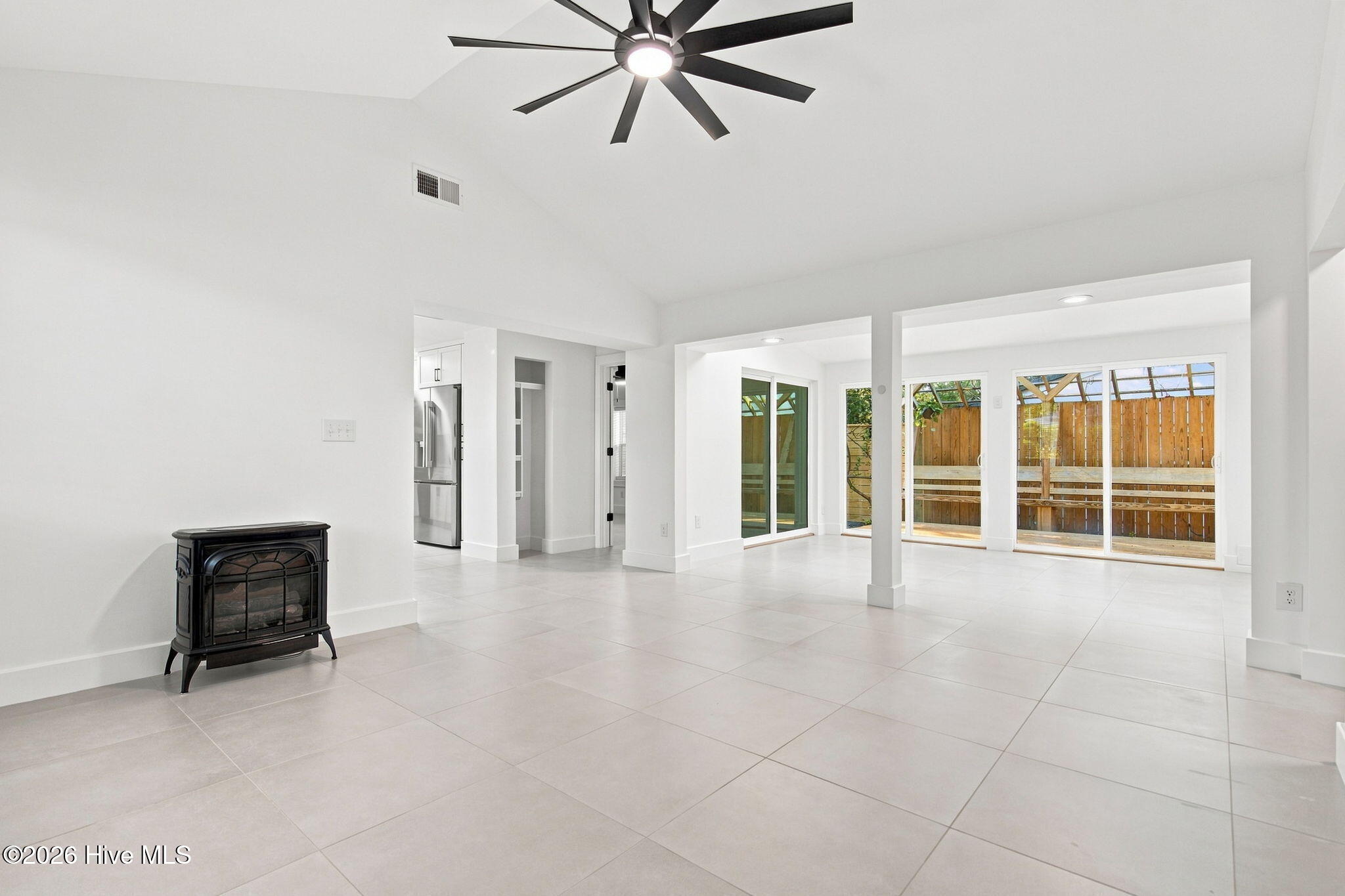 2208 Carlton Avenue Property Photo 25