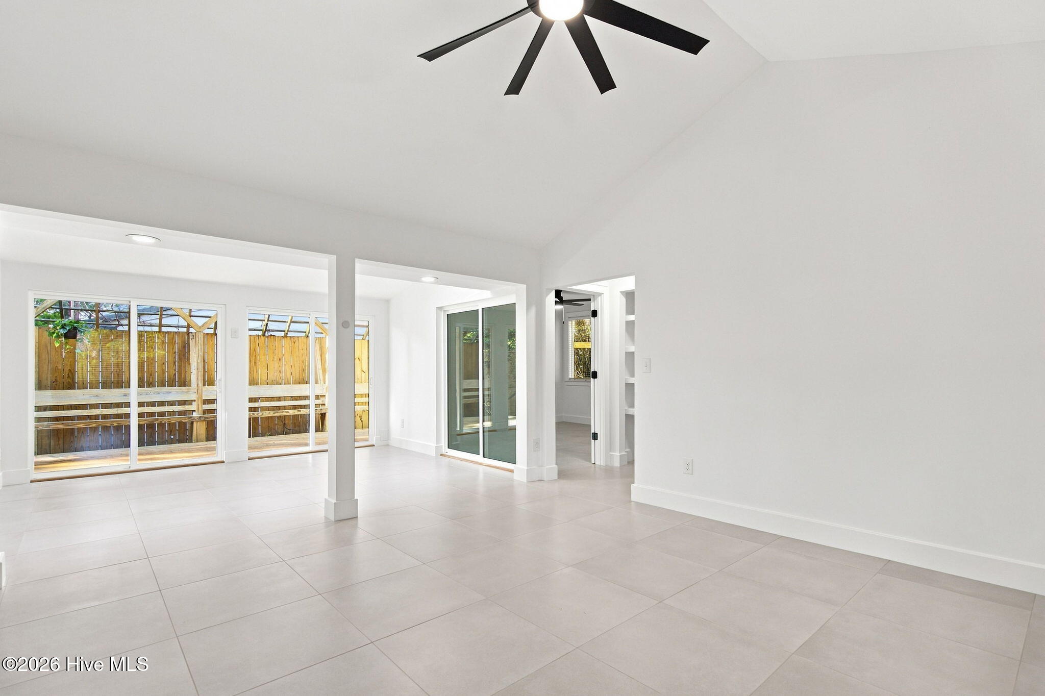 2208 Carlton Avenue Property Photo 26