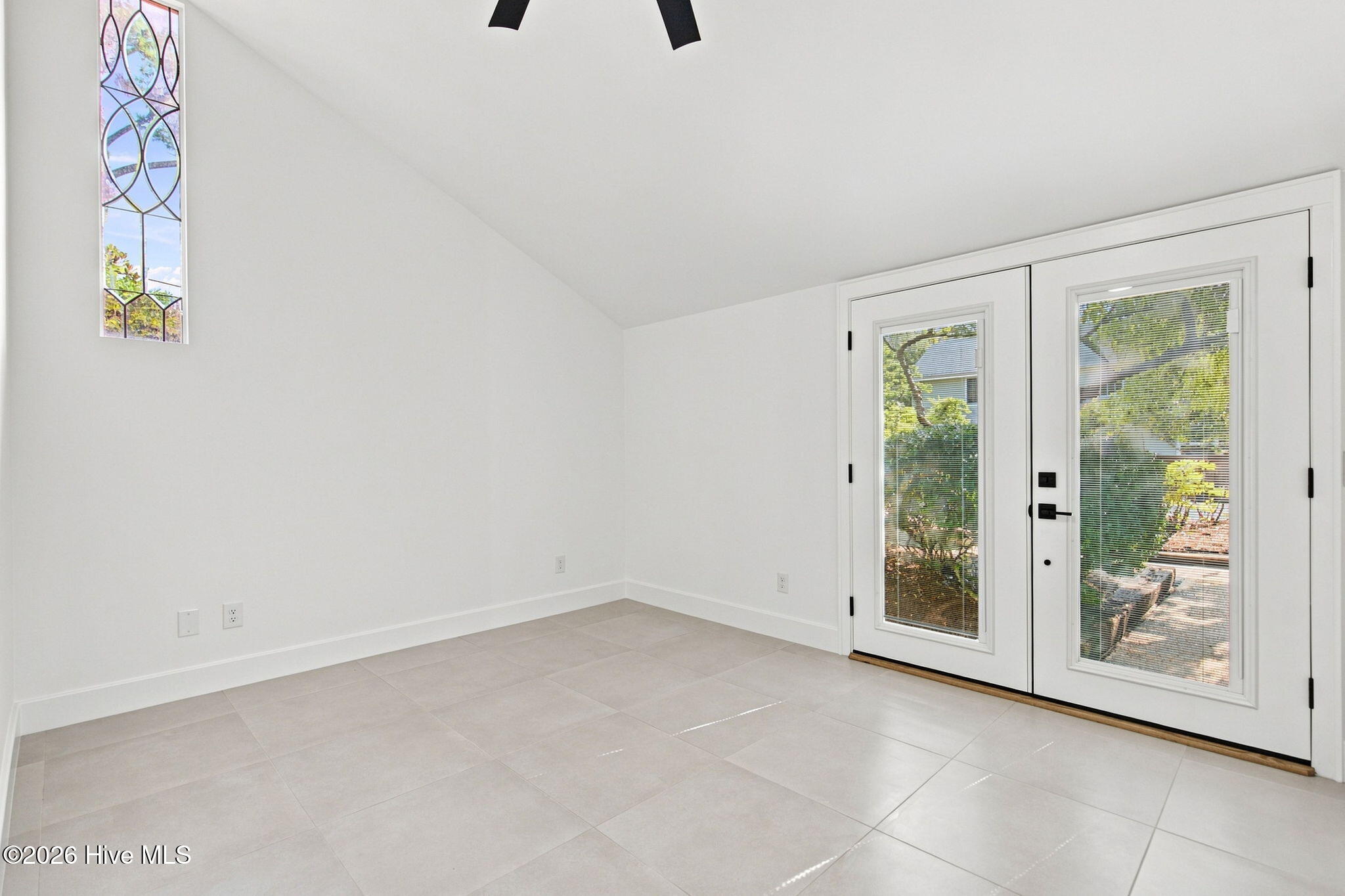 2208 Carlton Avenue Property Photo 33