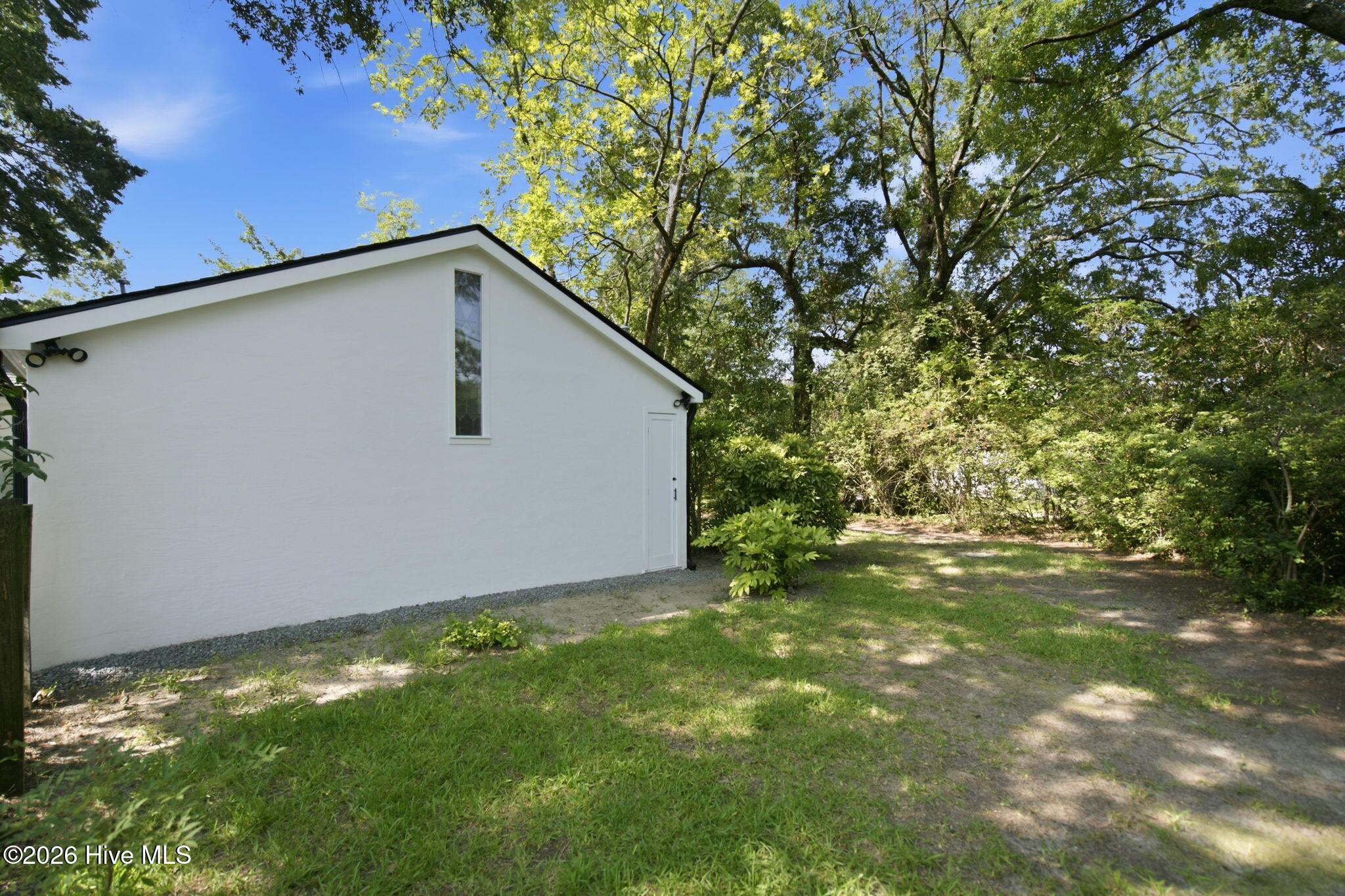2208 Carlton Avenue Property Photo 55