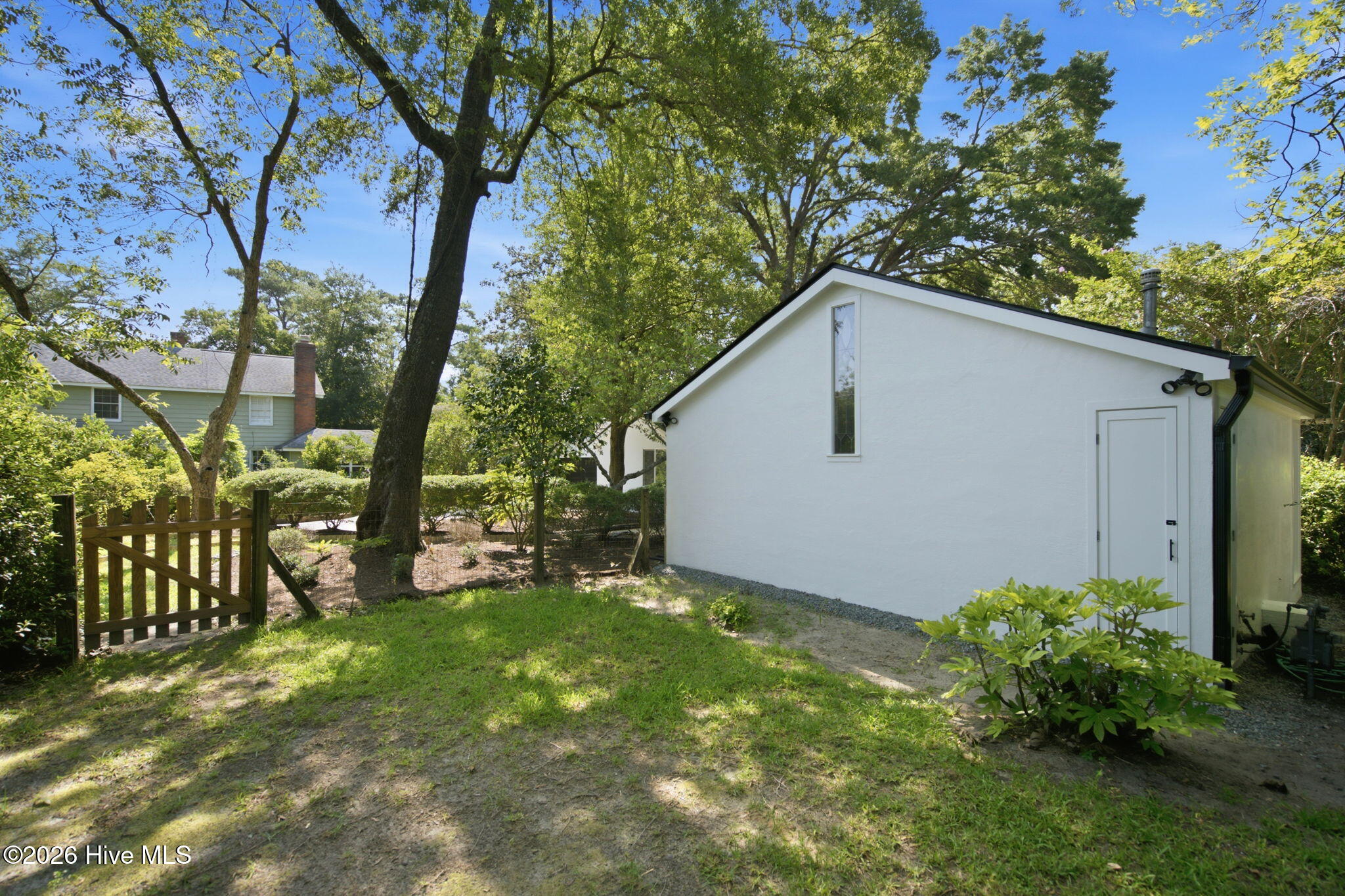 2208 Carlton Avenue Property Photo 56