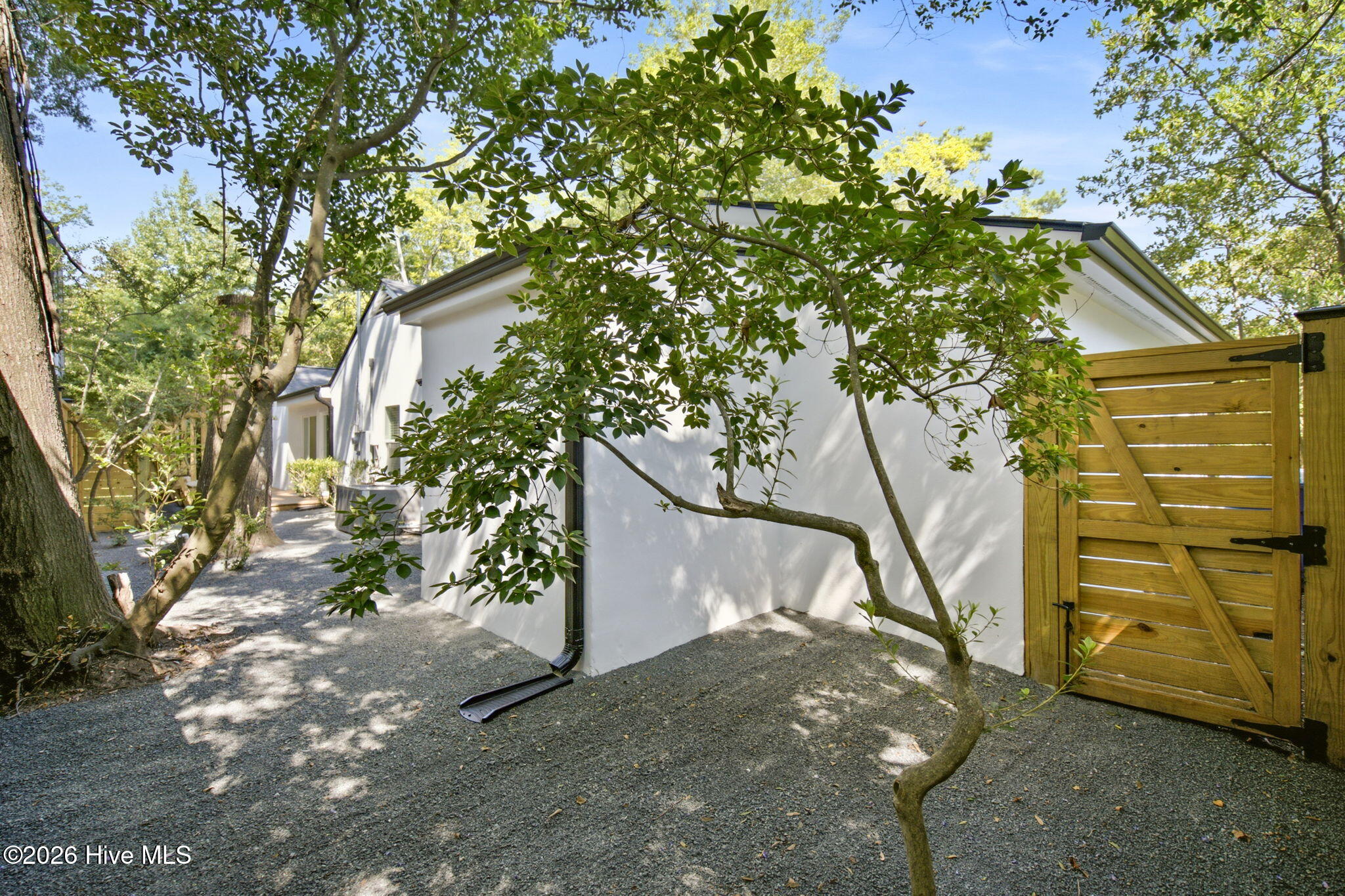 2208 Carlton Avenue Property Photo 64