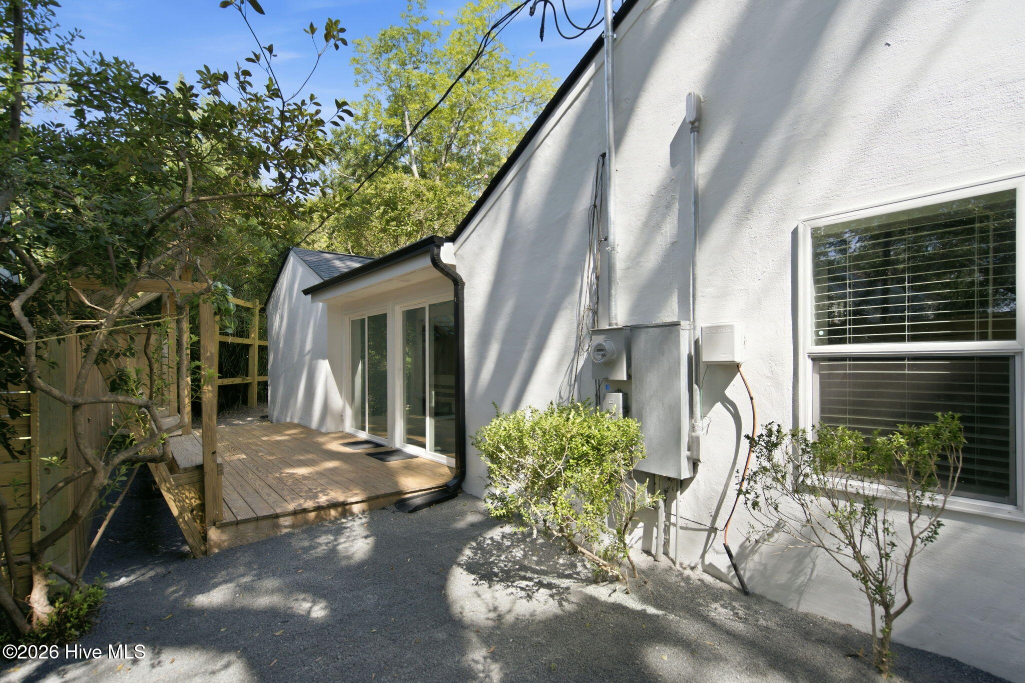 2208 Carlton Avenue Property Photo 65
