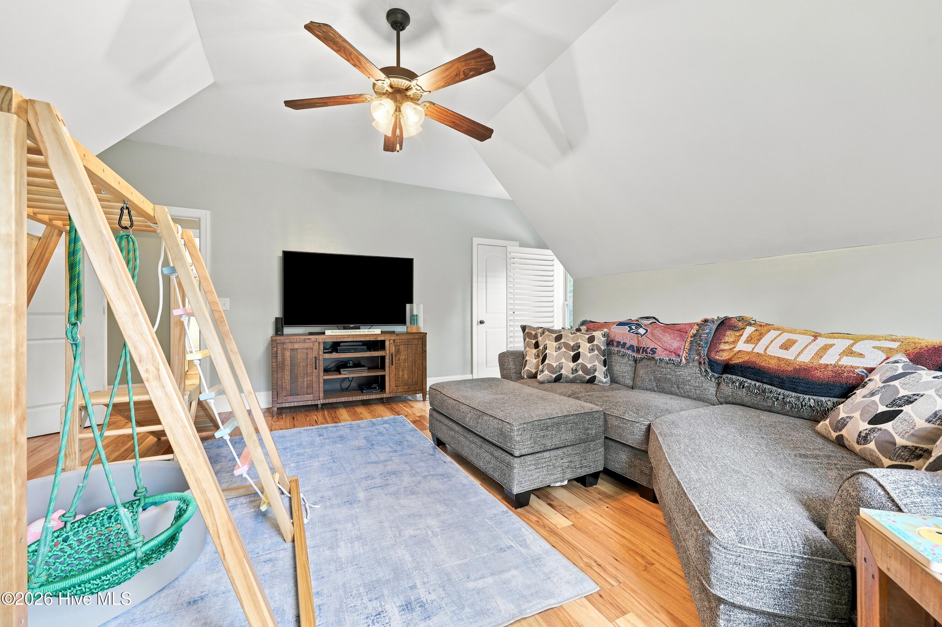 165 Glenmoor Drive Property Photo 25