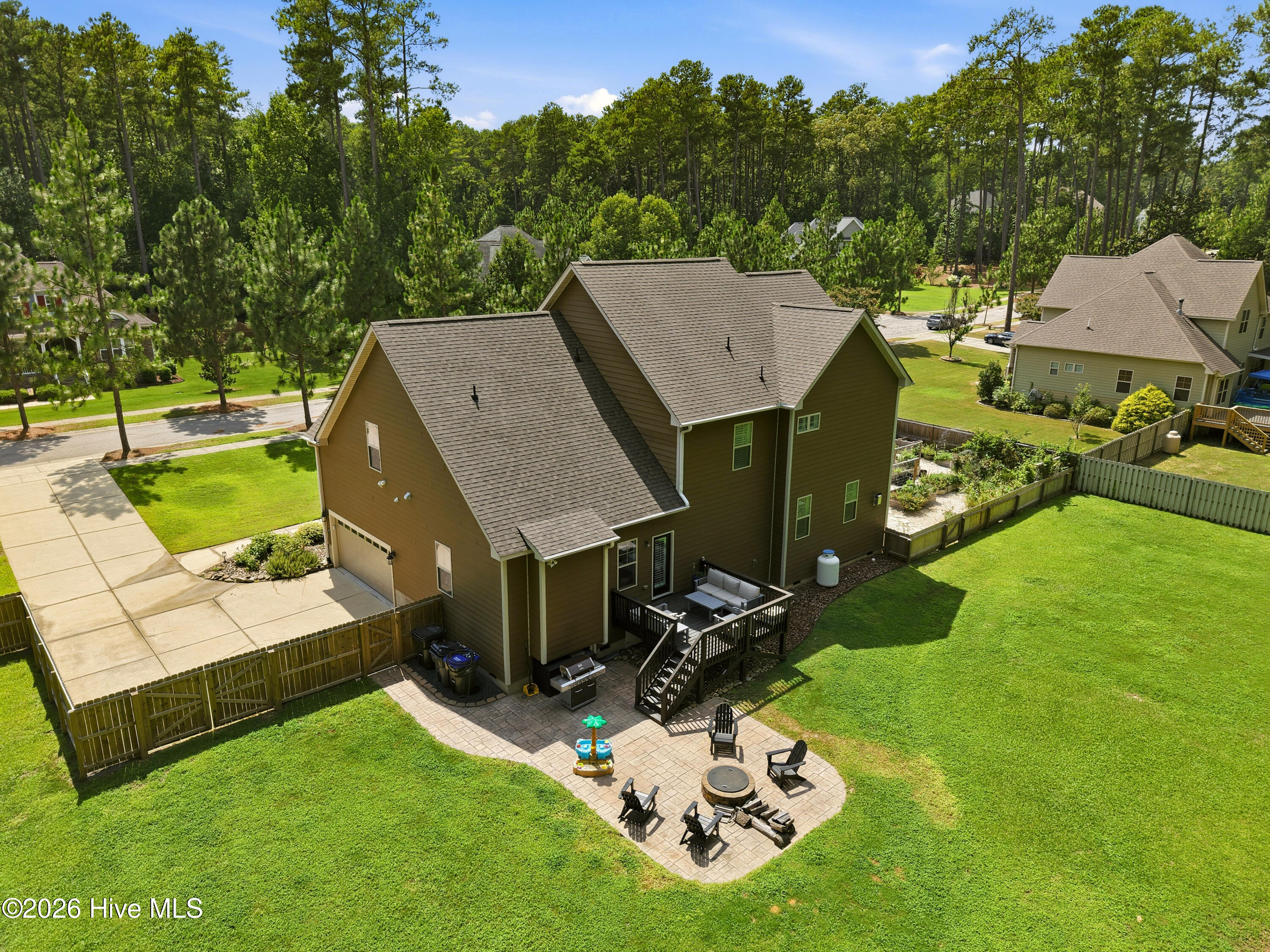 165 Glenmoor Drive Property Photo 41
