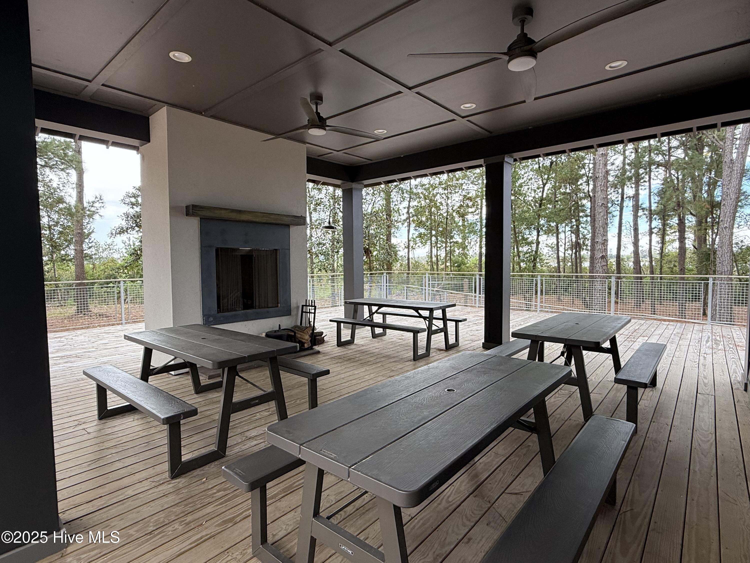1511 80 Riverview Terrace Property Photo 20