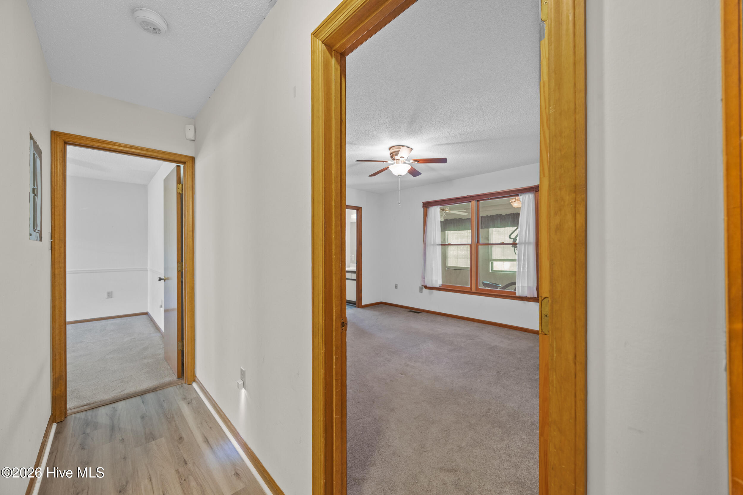 603 E Oak Island Drive Property Photo 13