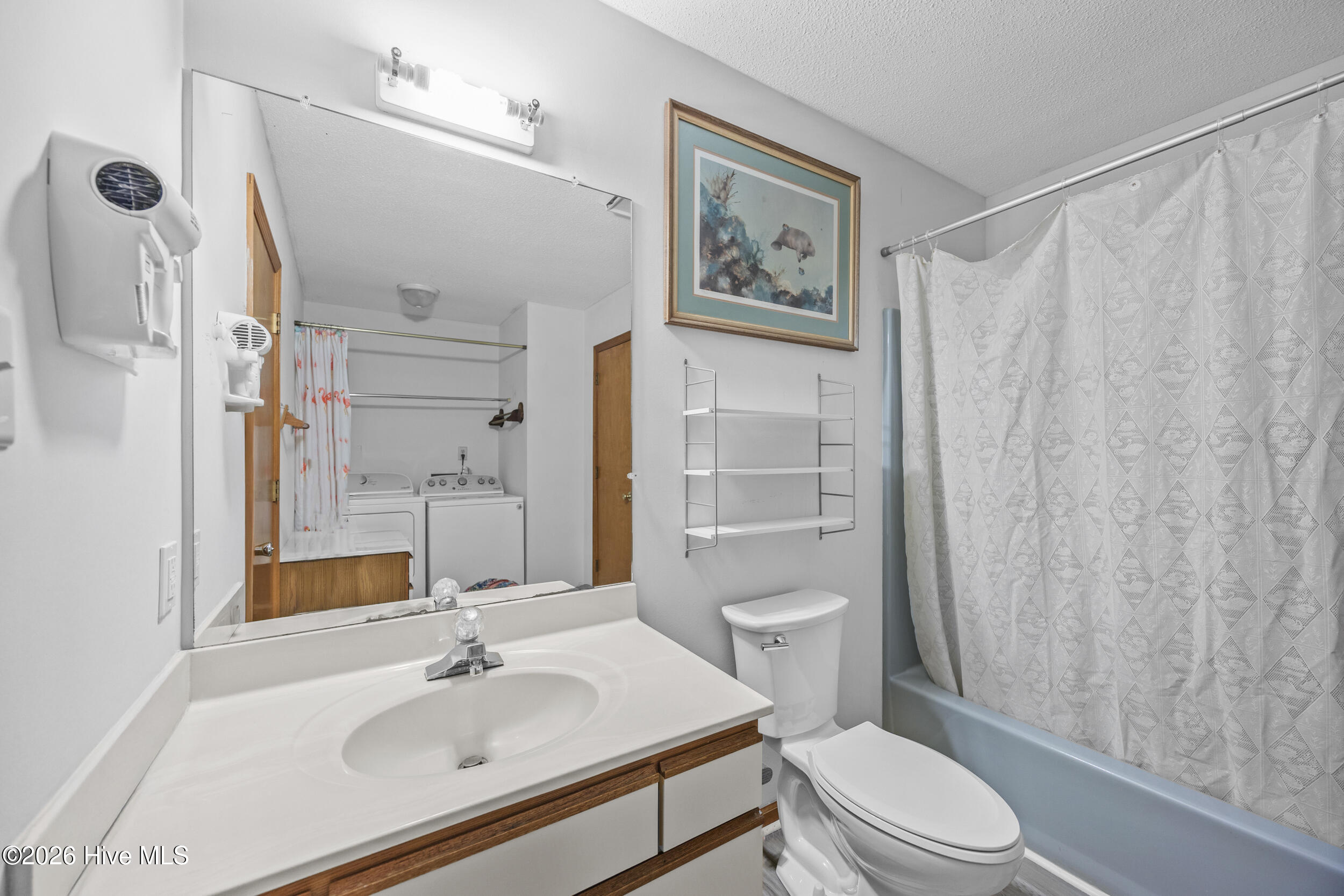 603 E Oak Island Drive Property Photo 20