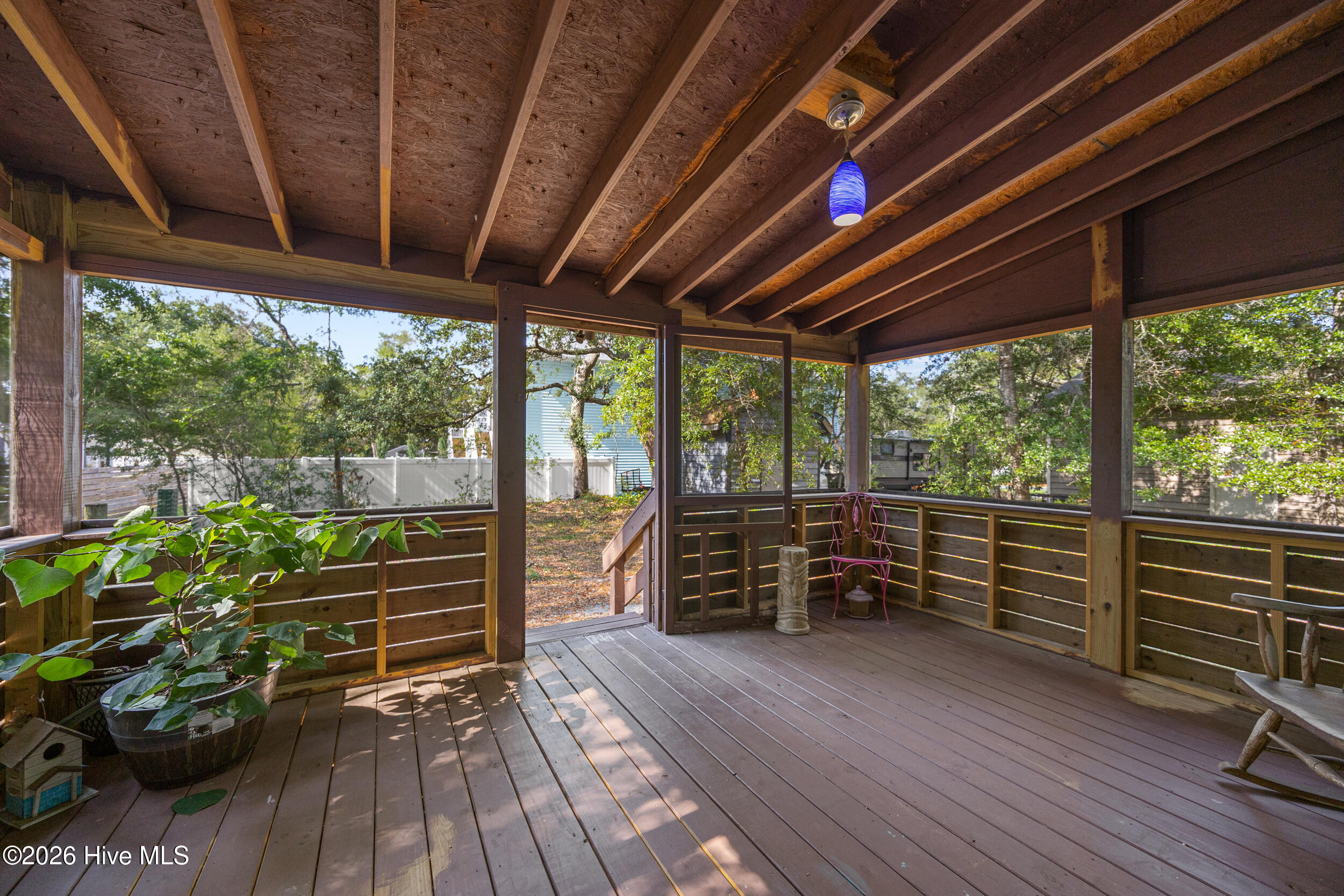 603 E Oak Island Drive Property Photo 24