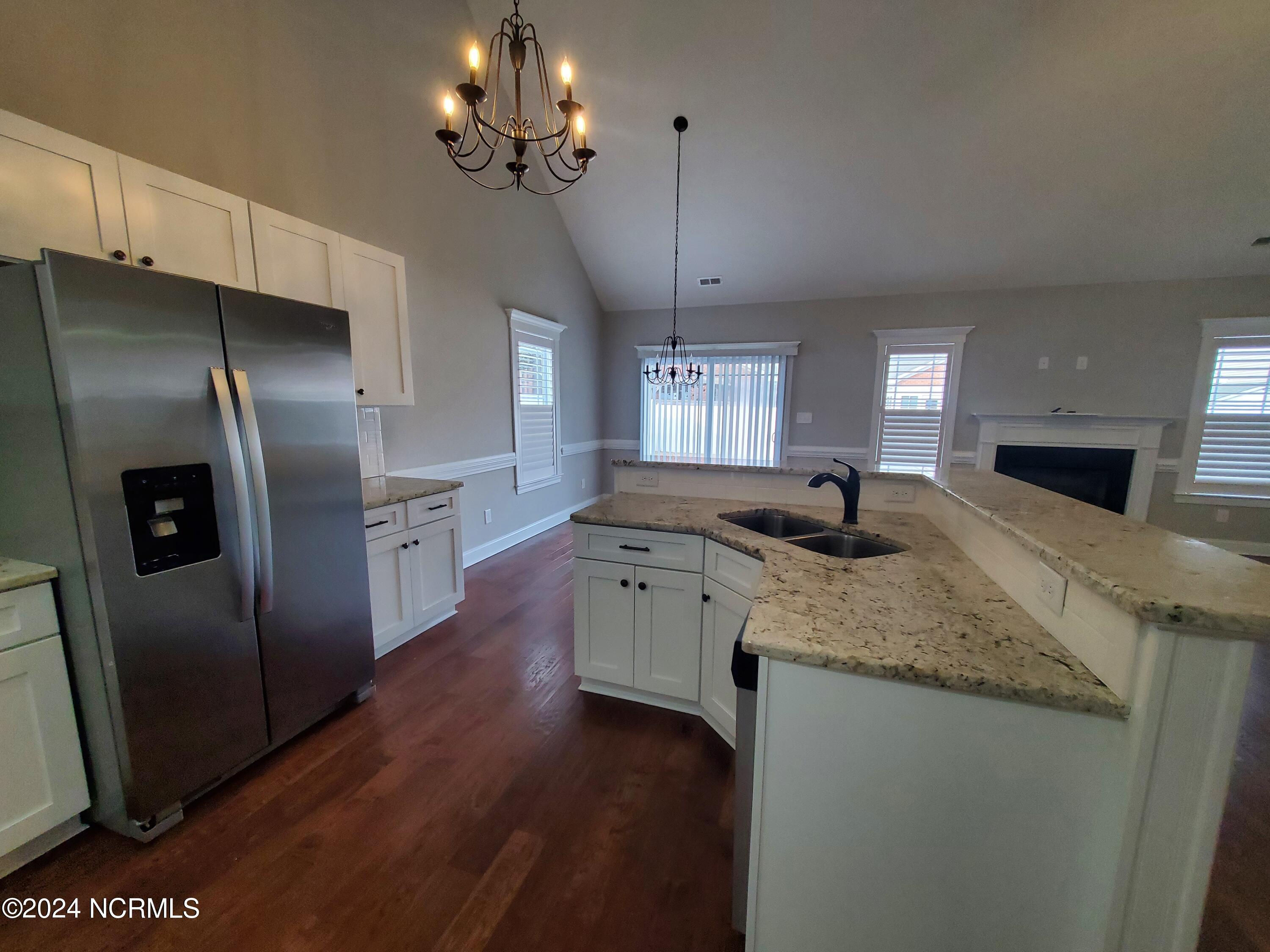 1208 Brighton Drive Property Photo 5