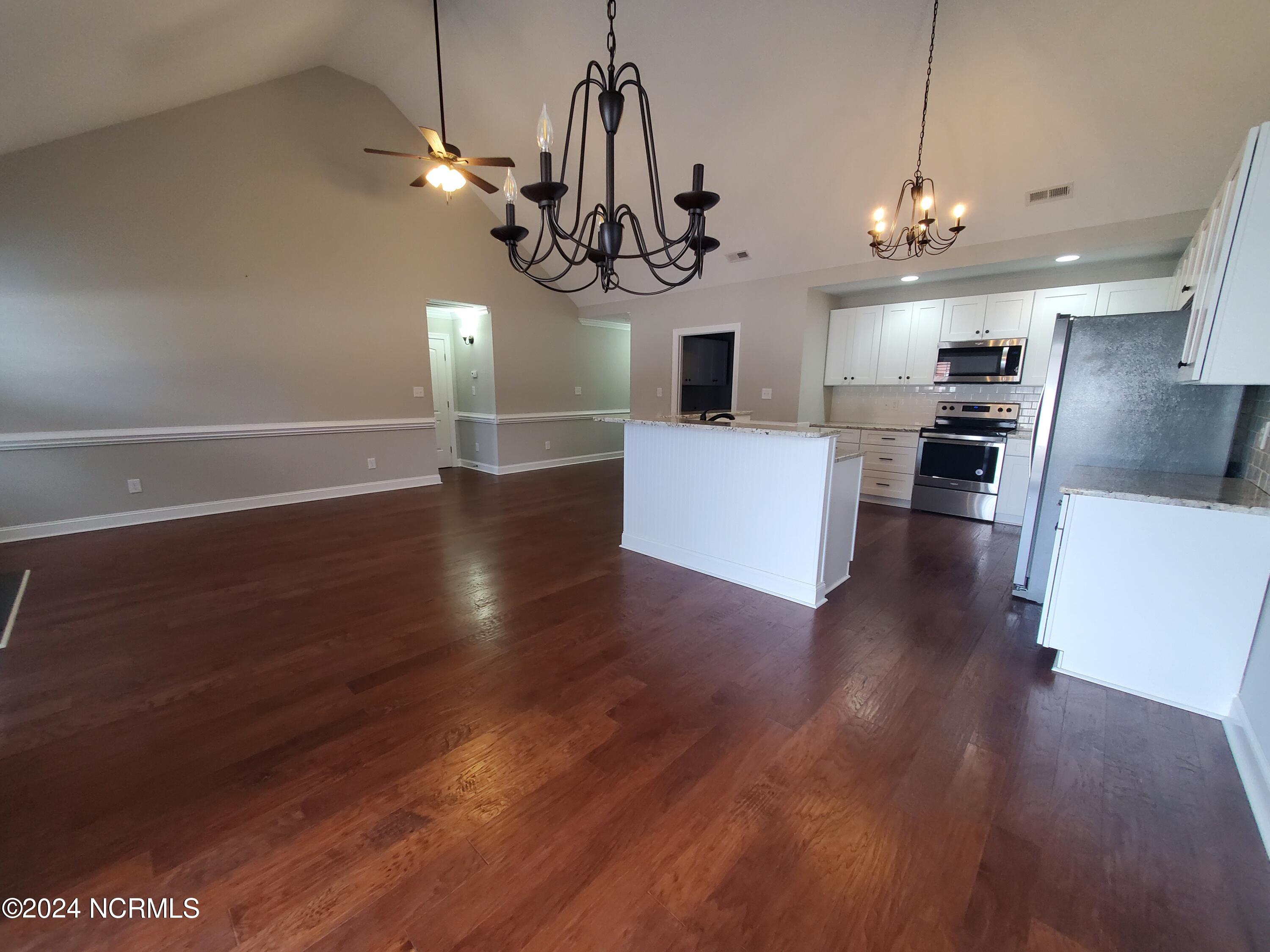 1208 Brighton Drive Property Photo 6