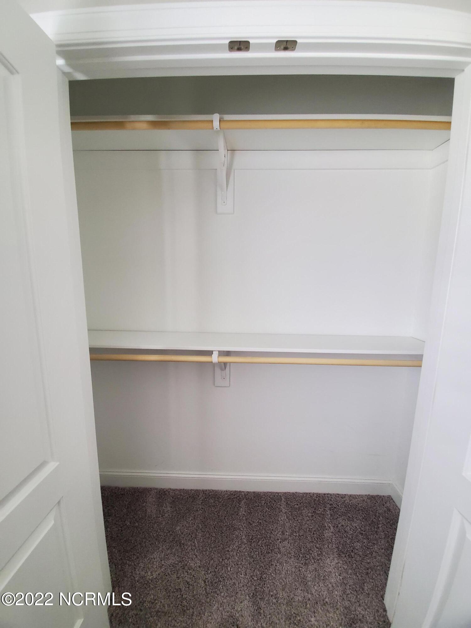 1208 Brighton Drive Property Photo 11