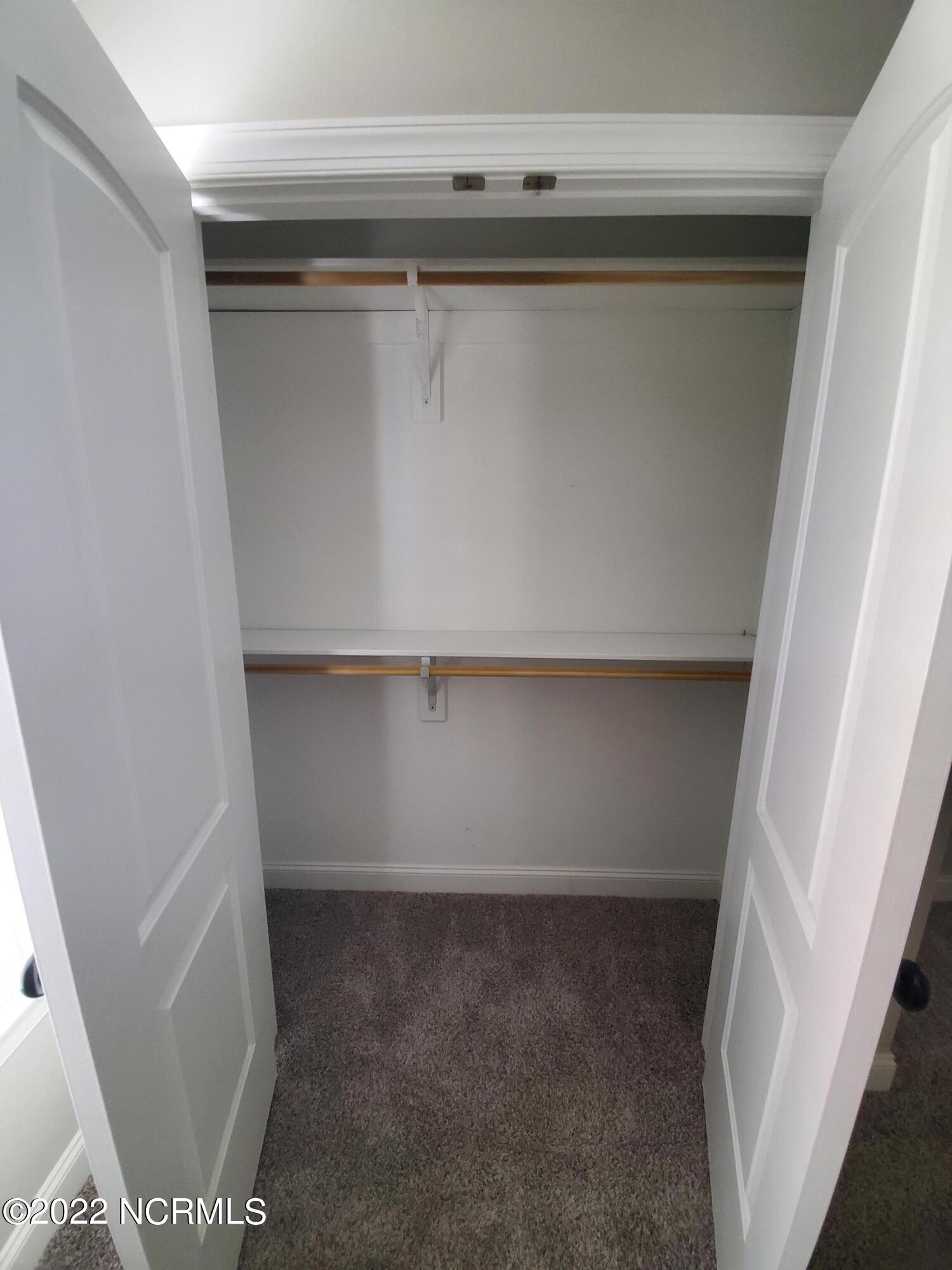 1208 Brighton Drive Property Photo 13