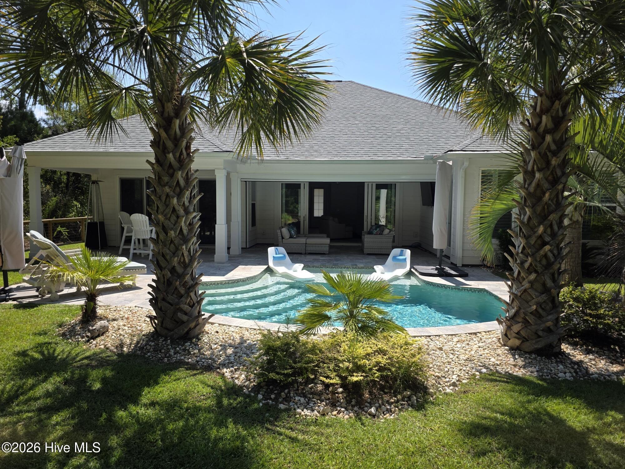 2016 Manor Parc Drive Property Photo 5