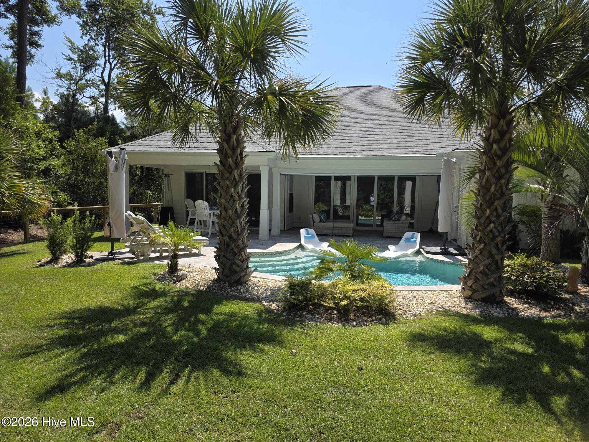 2016 Manor Parc Drive Property Photo 6