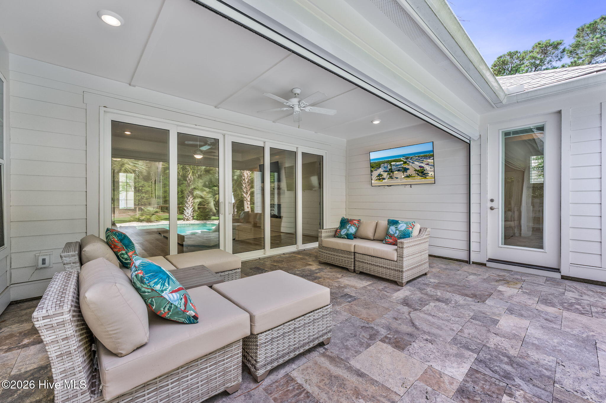 2016 Manor Parc Drive Property Photo 31