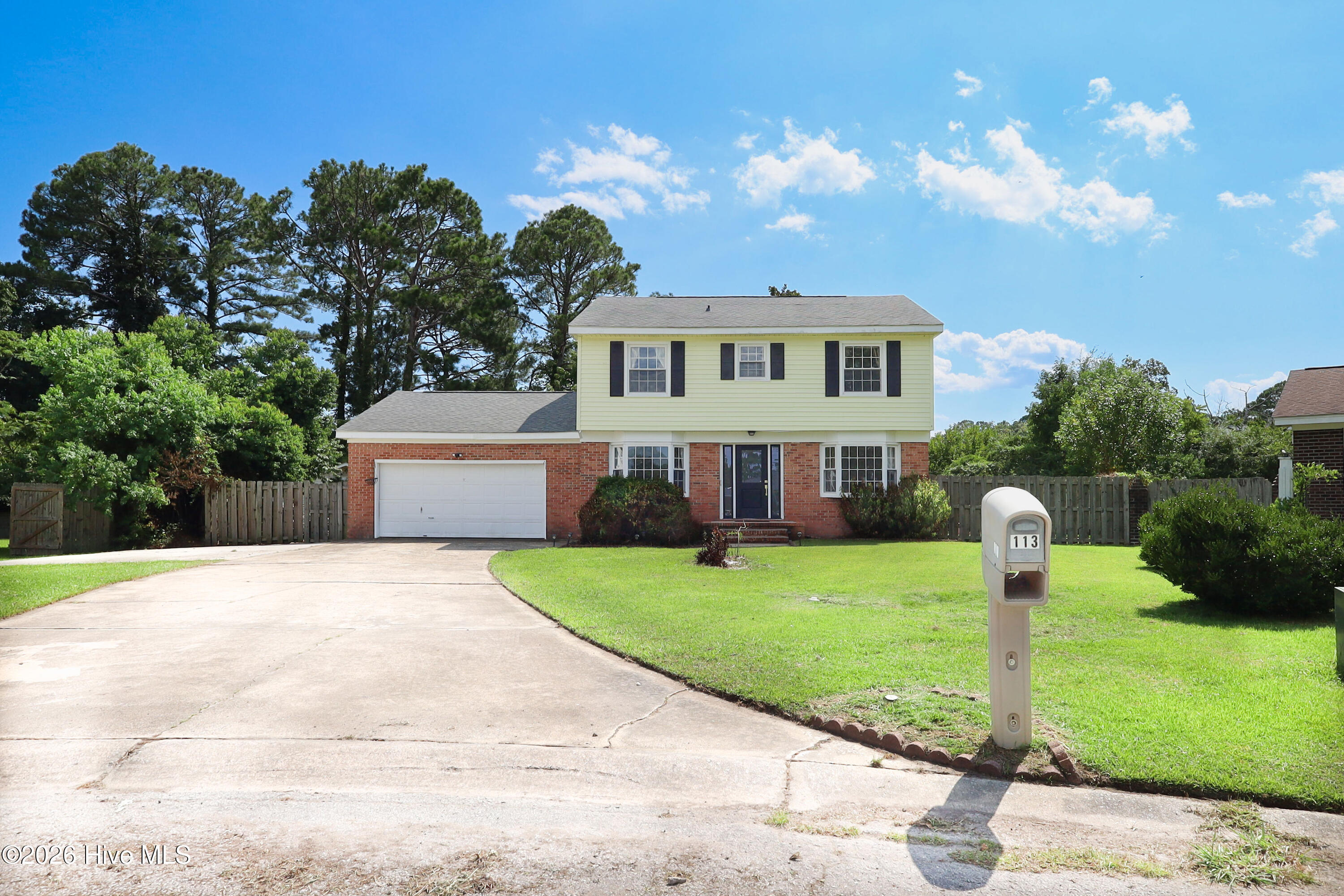 113 Ronny Court Property Photo 1