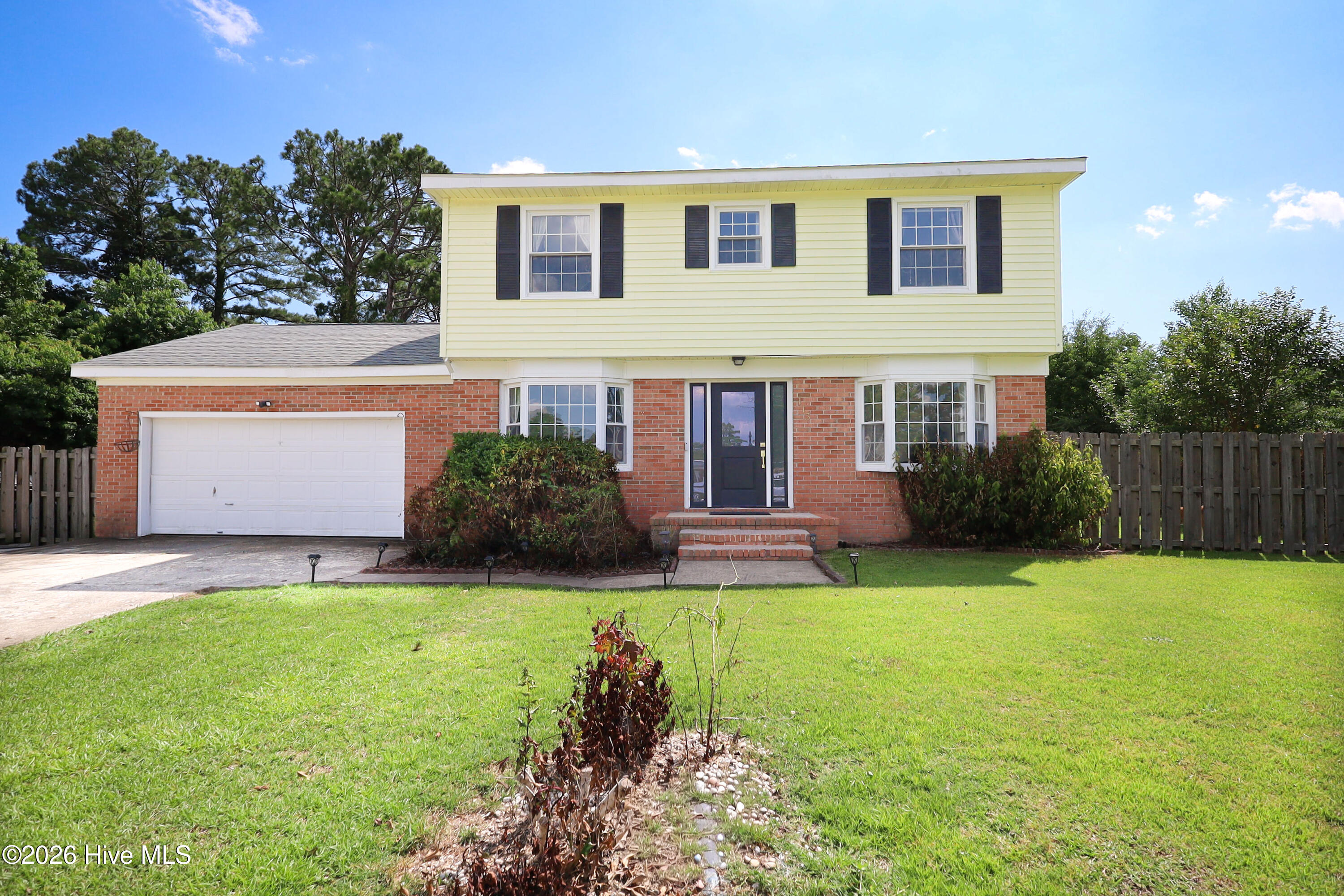 113 Ronny Court Property Photo 4