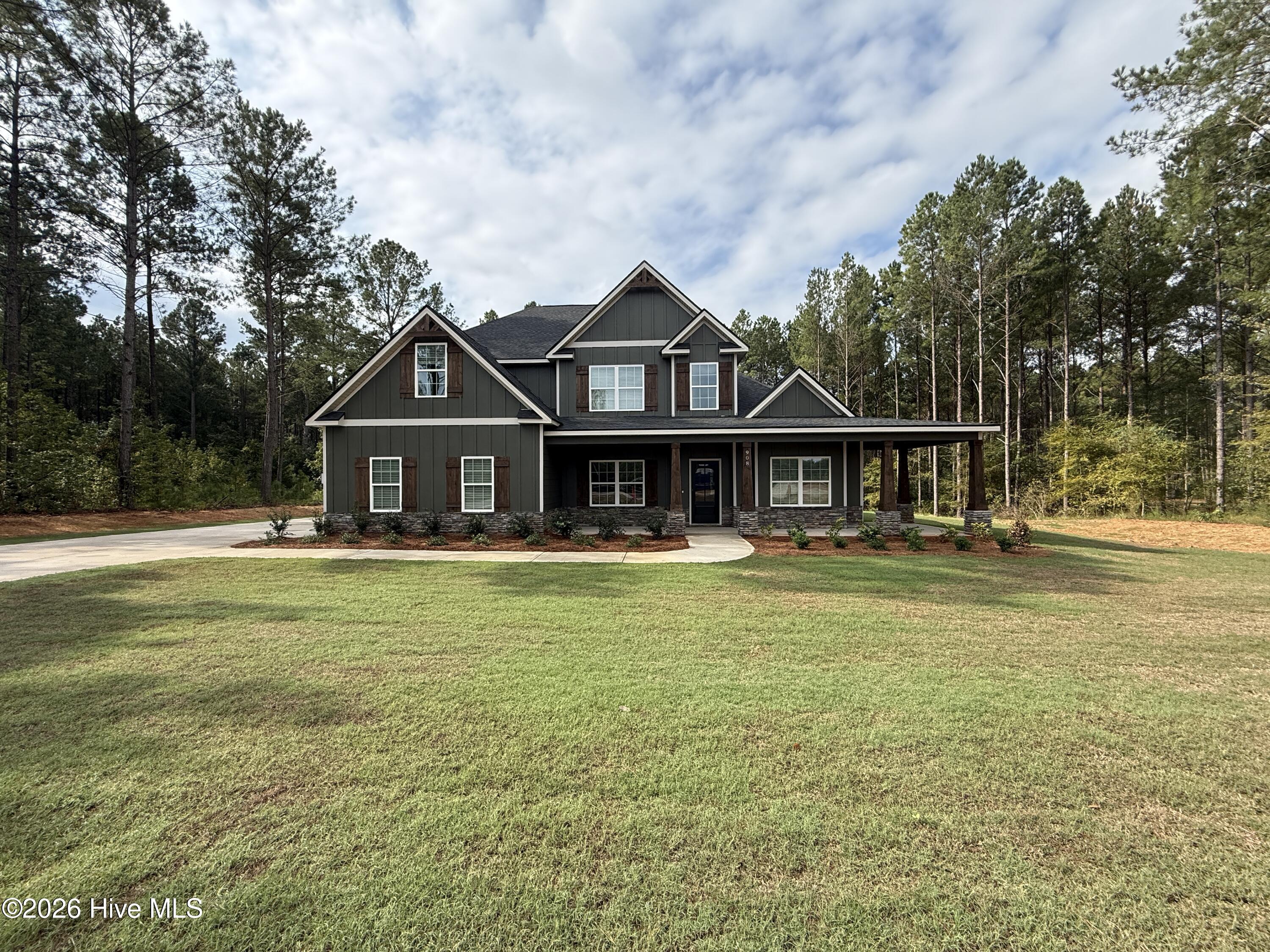 908 Hardwood Way 22 Property Photo 1