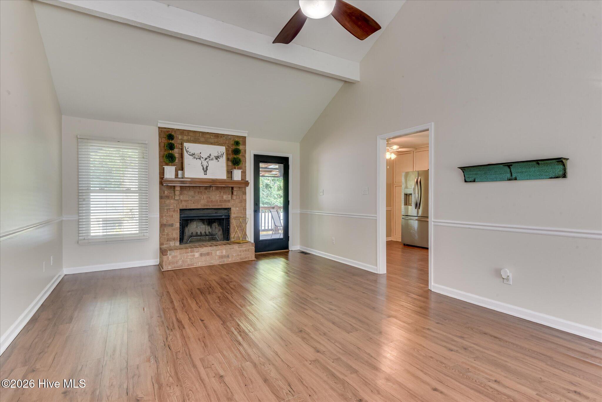 666 Kemper Drive Property Photo 11
