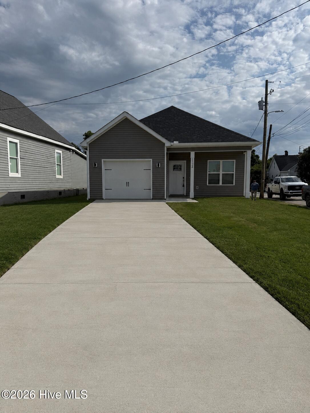 1124 D'antignac Street Property Photo 1