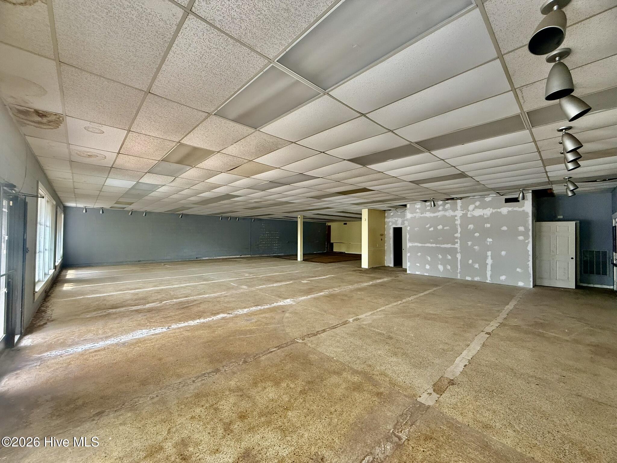 209 Washington Street Property Photo 5
