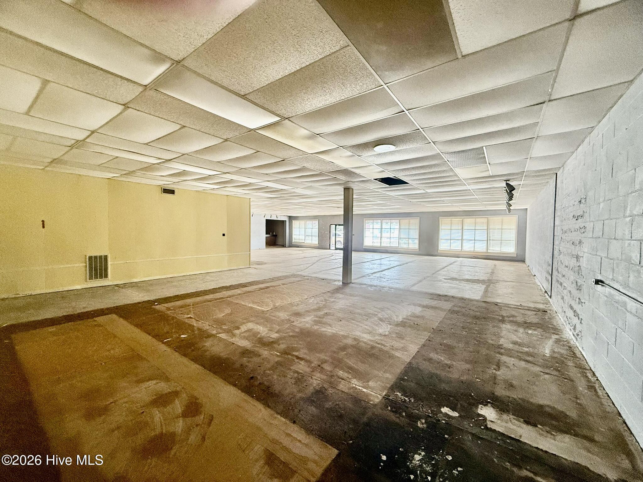 209 Washington Street Property Photo 8