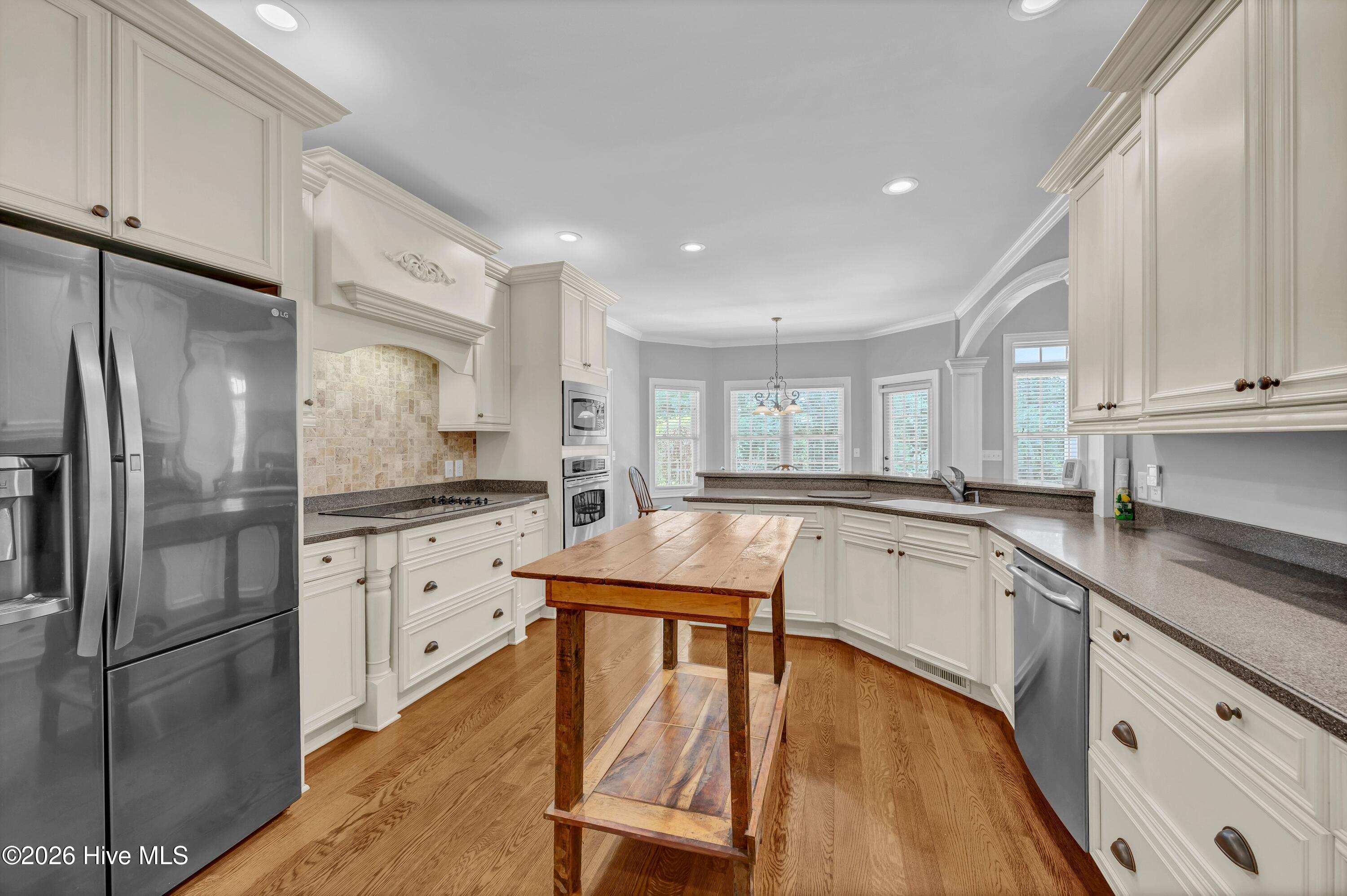7037 White Bridge Lane Se Property Photo 15