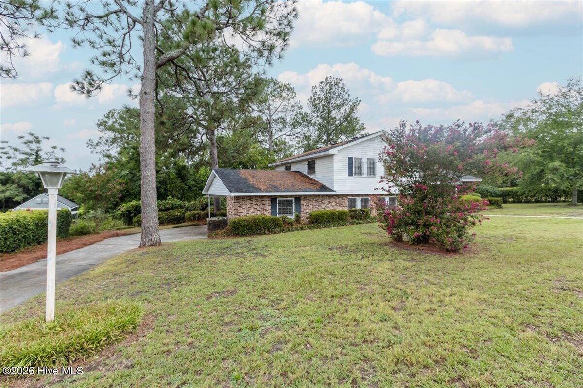 2462 Leslie Circle Property Photo 4