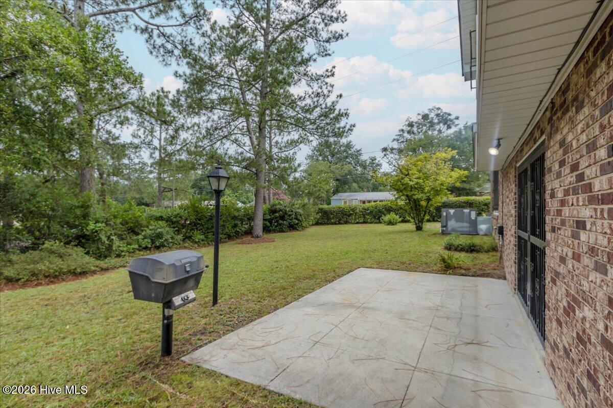 2462 Leslie Circle Property Photo 10