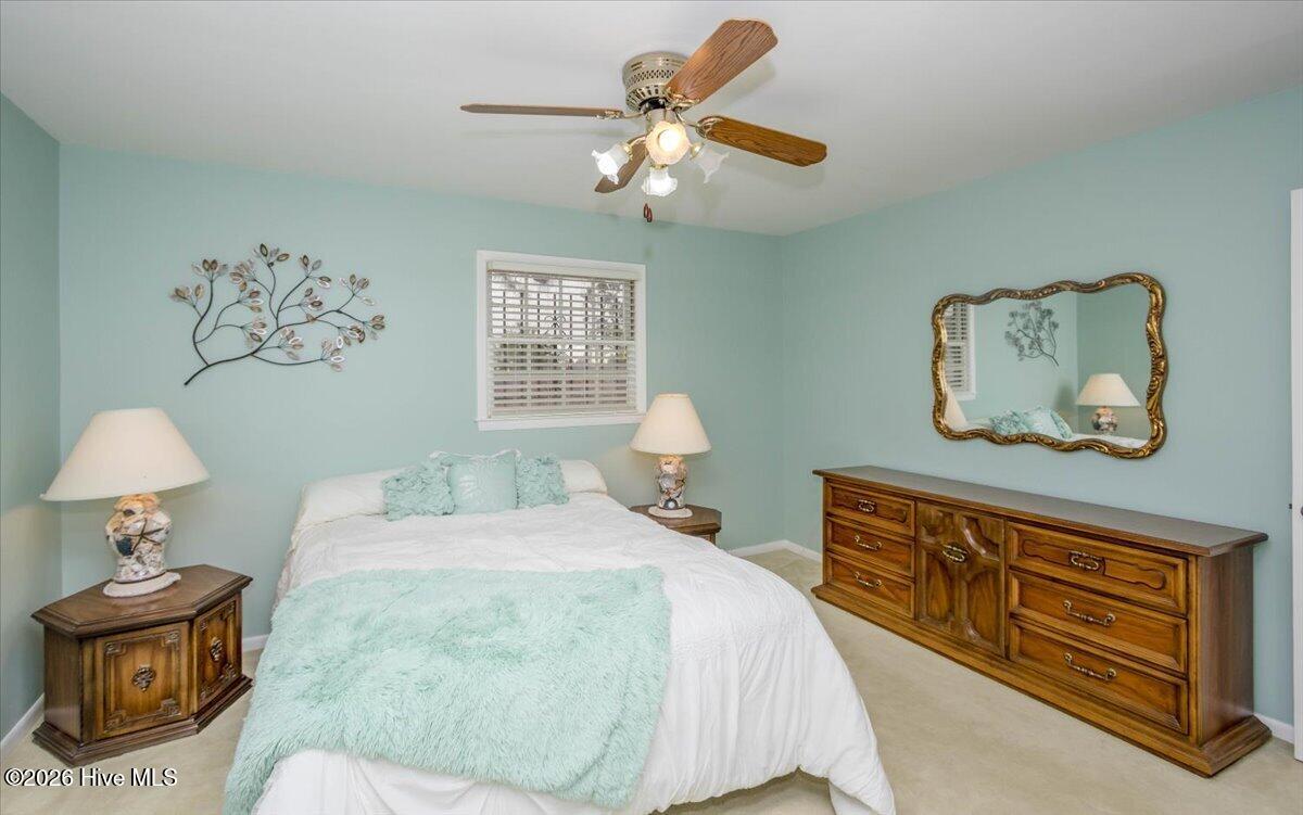 2462 Leslie Circle Property Photo 27