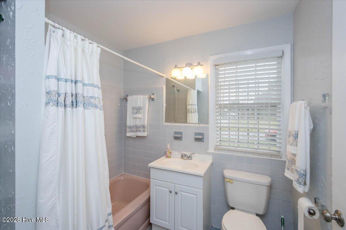 2462 Leslie Circle Property Photo 29