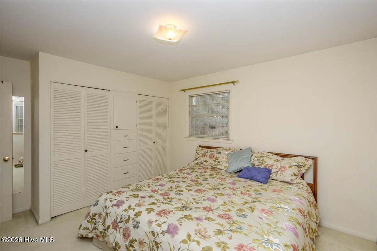 2462 Leslie Circle Property Photo 32