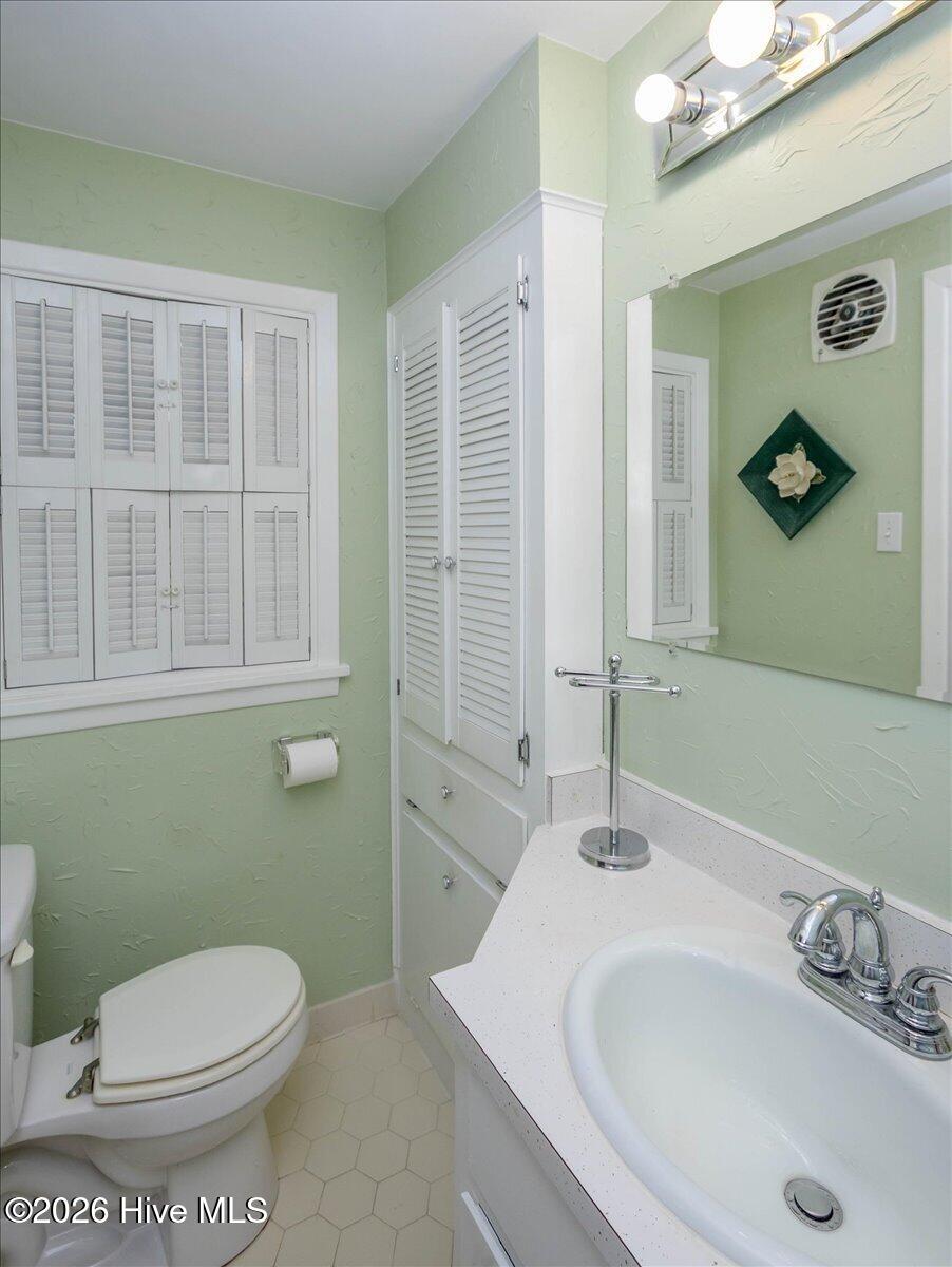 2462 Leslie Circle Property Photo 37