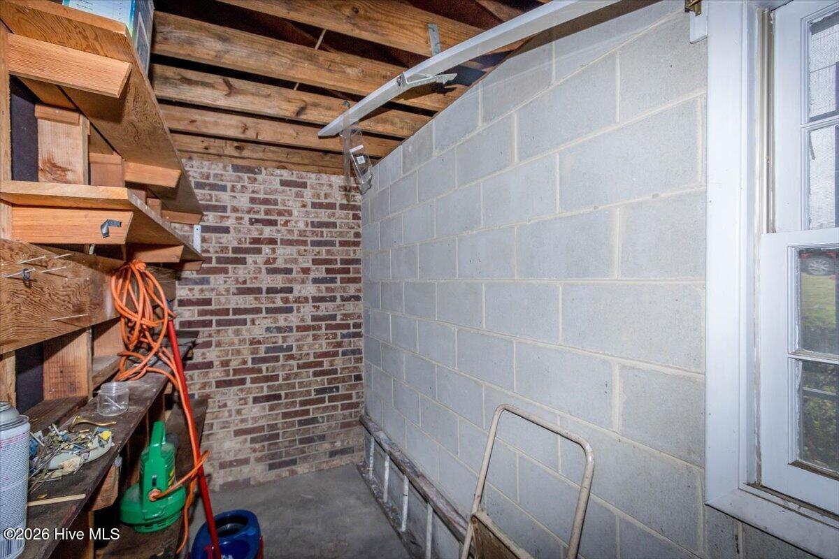 2462 Leslie Circle Property Photo 44