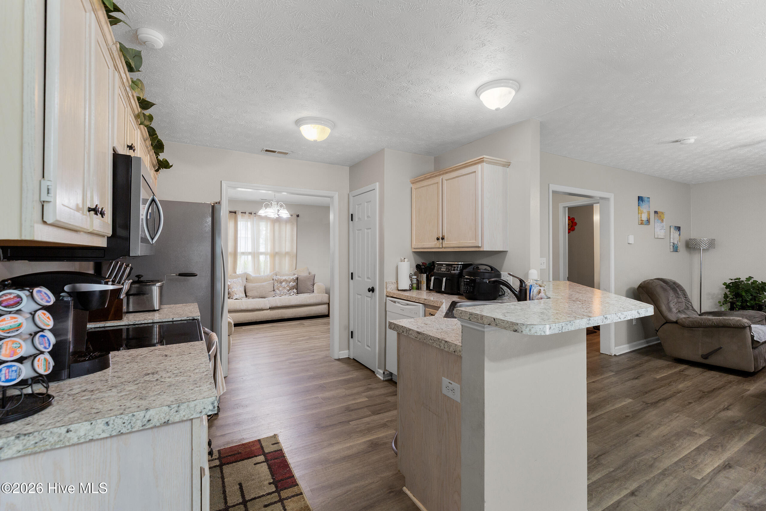 305 Providence Drive Property Photo 14