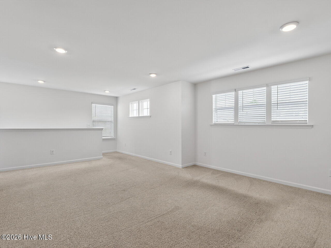 38 N District Avenue Property Photo 30