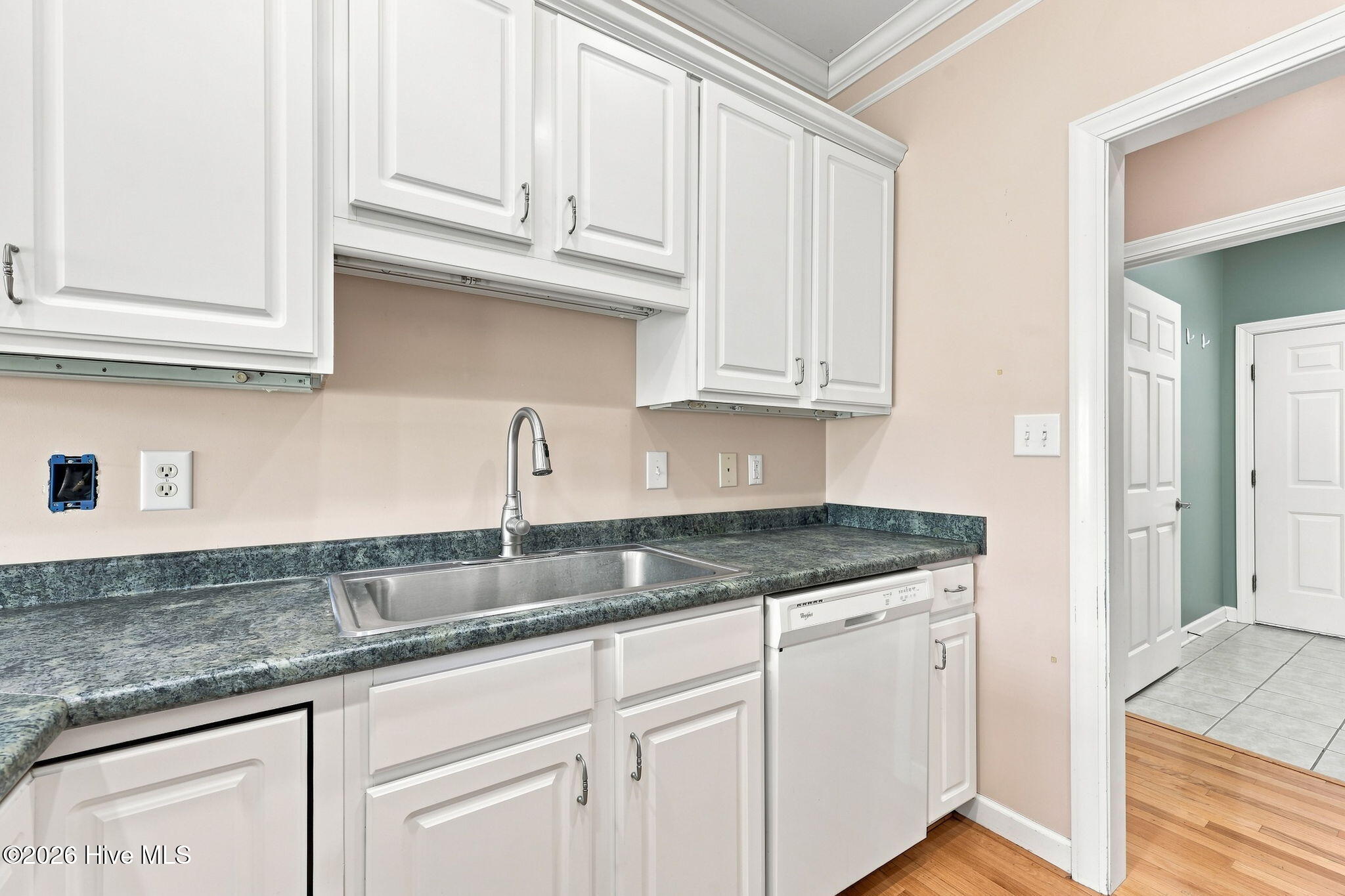 112 White Heron Lane Property Photo 13