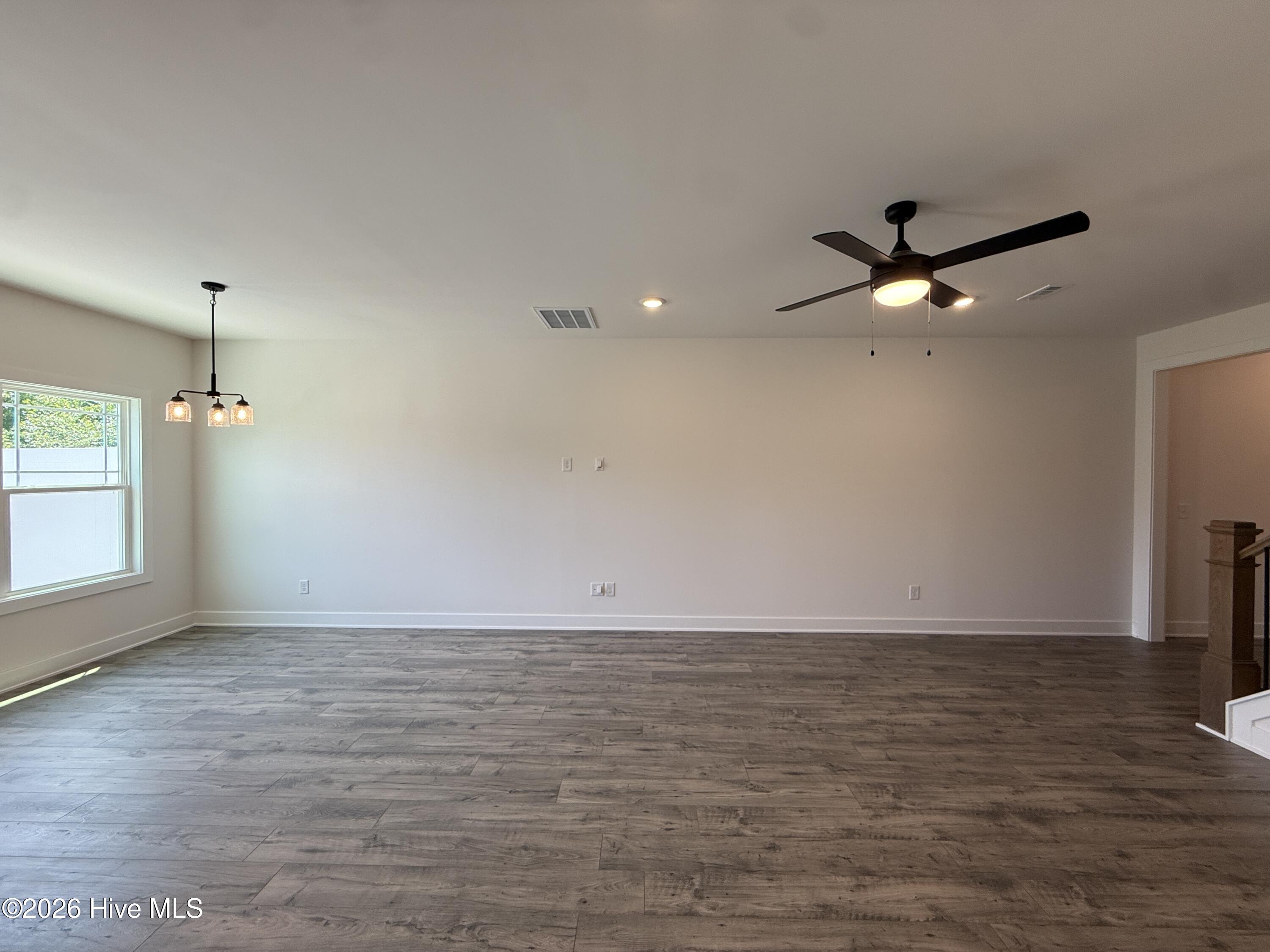 2017 Tharrington Way Property Photo 9