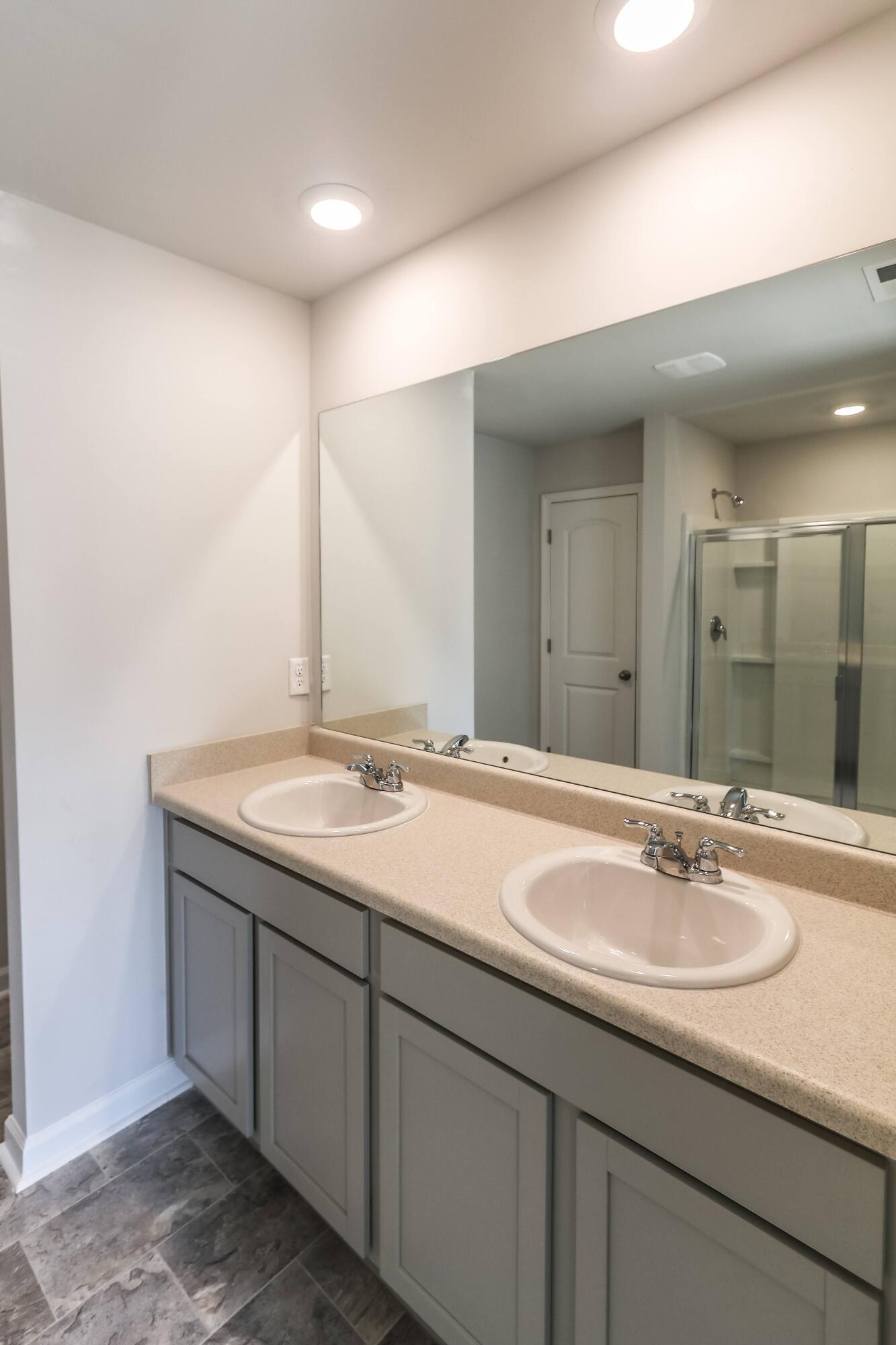 4347 Newland Street Property Photo 28
