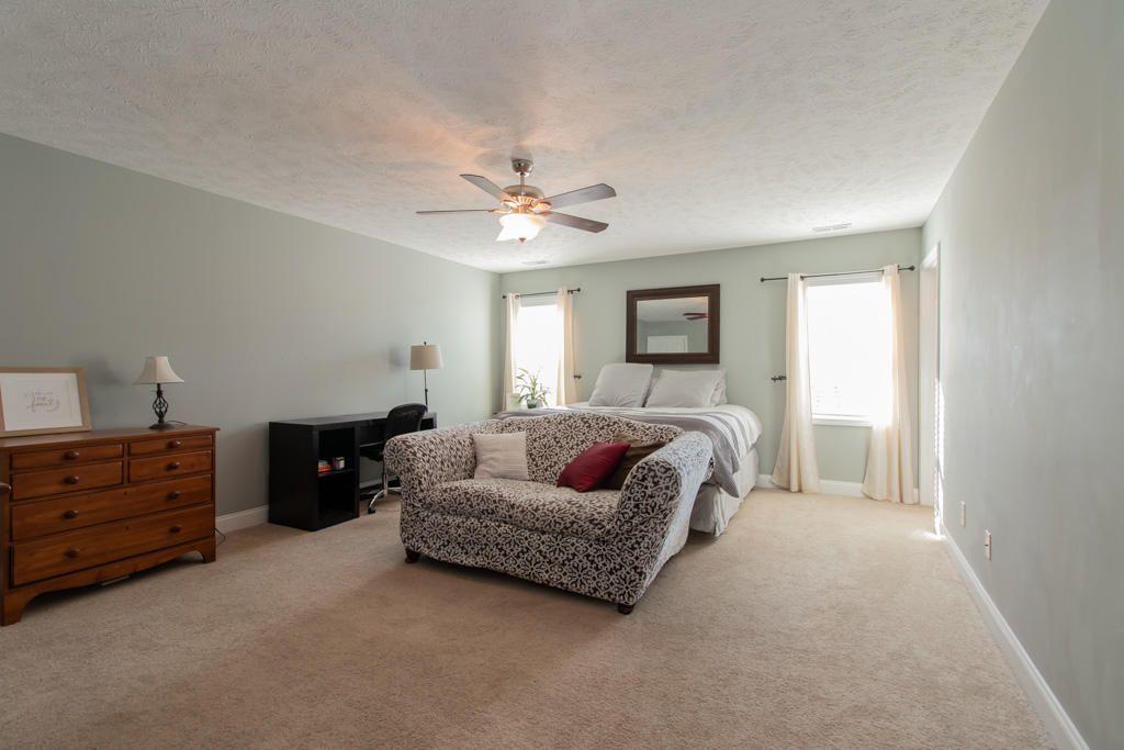 121 Lightwater Drive Property Photo 12