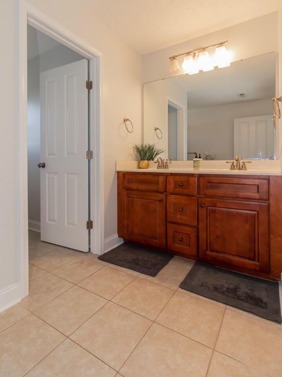 121 Lightwater Drive Property Photo 13