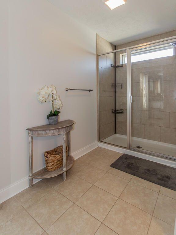 121 Lightwater Drive Property Photo 15