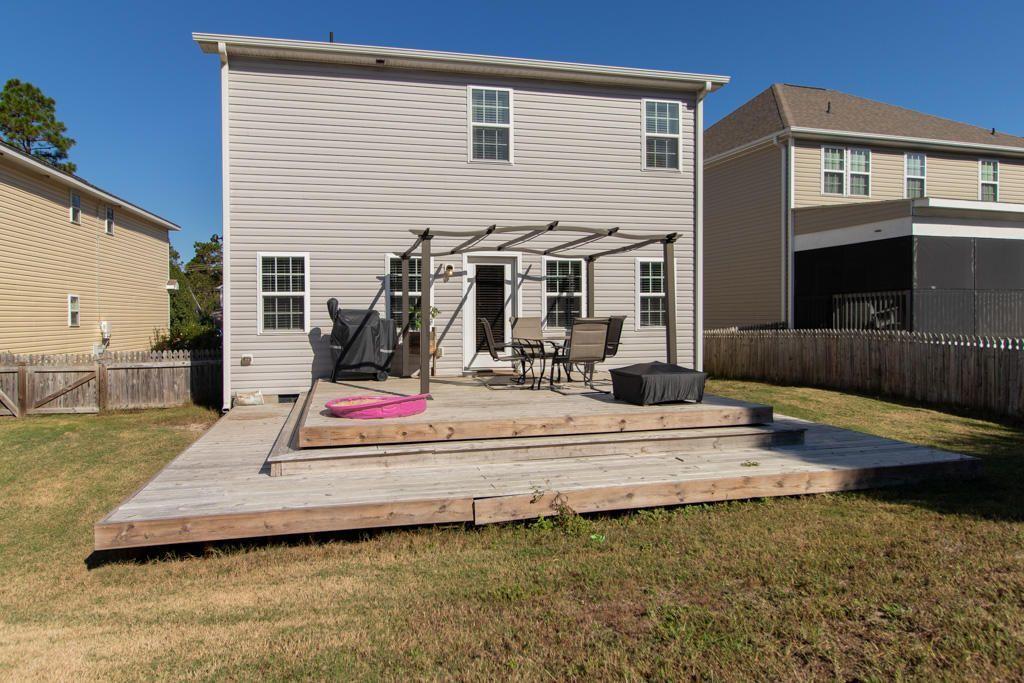 121 Lightwater Drive Property Photo 22